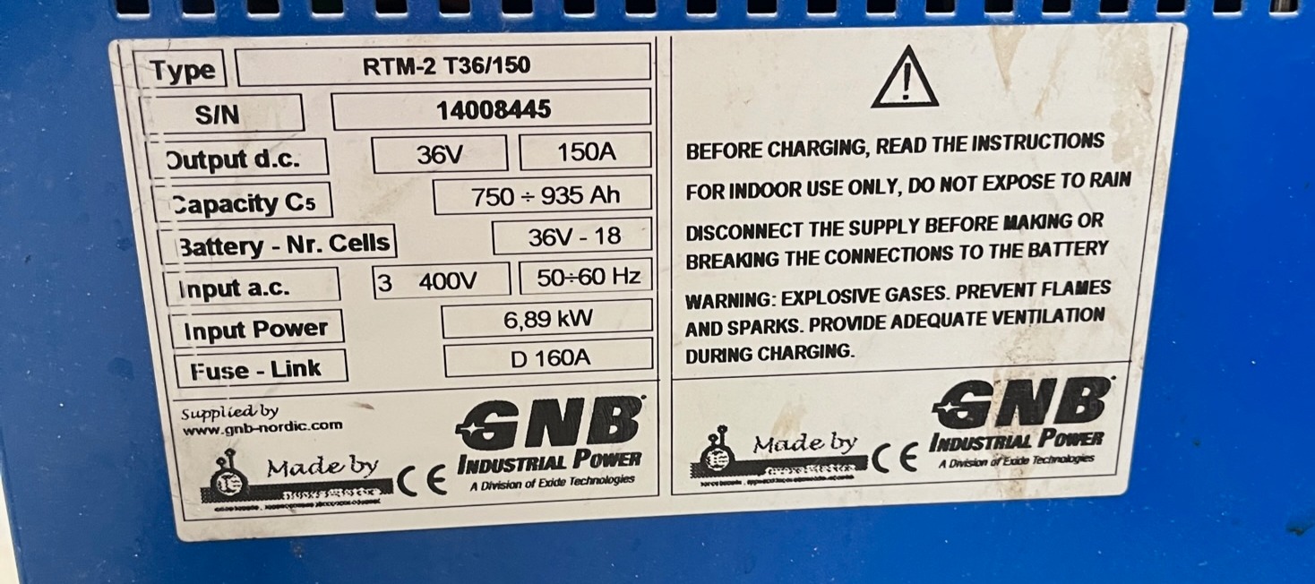 Hleðslustöð fyrir lyftara RTM 2 - 150 AMP - forklift battery charger 6
