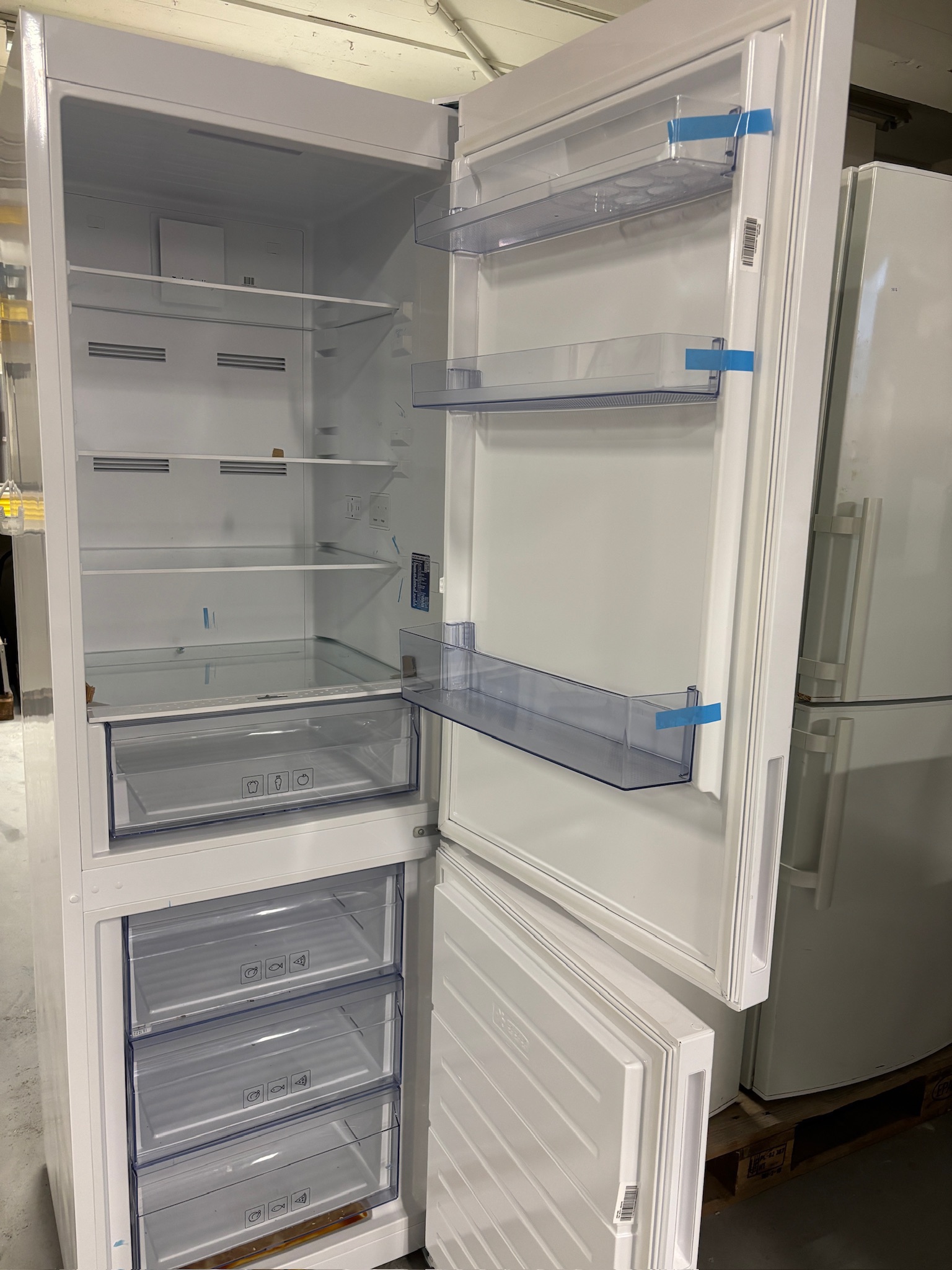 SELT / SOLD Samsung ísskápur 2
