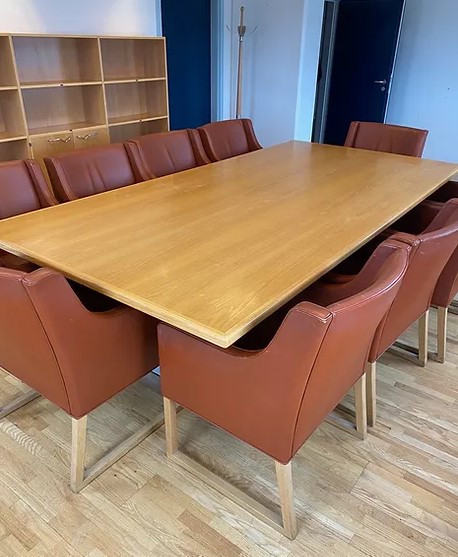 SELT / SOLD Borge Mogensen Lounge Chairs, Model 3246, handsmíðaðir leðurstóll