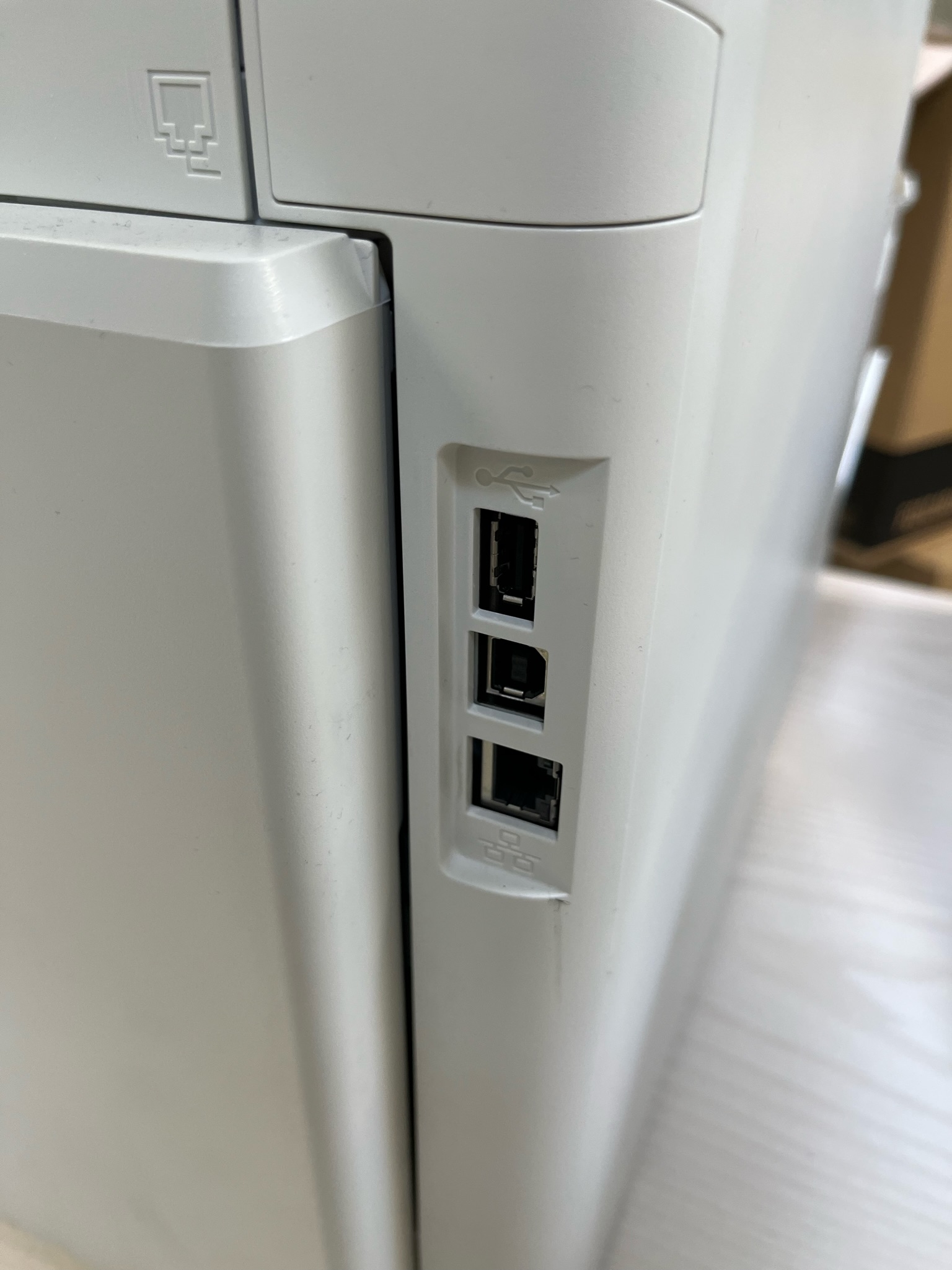 SELT / SOLD HP Color LaserJet PRO MFP M377dw 8
