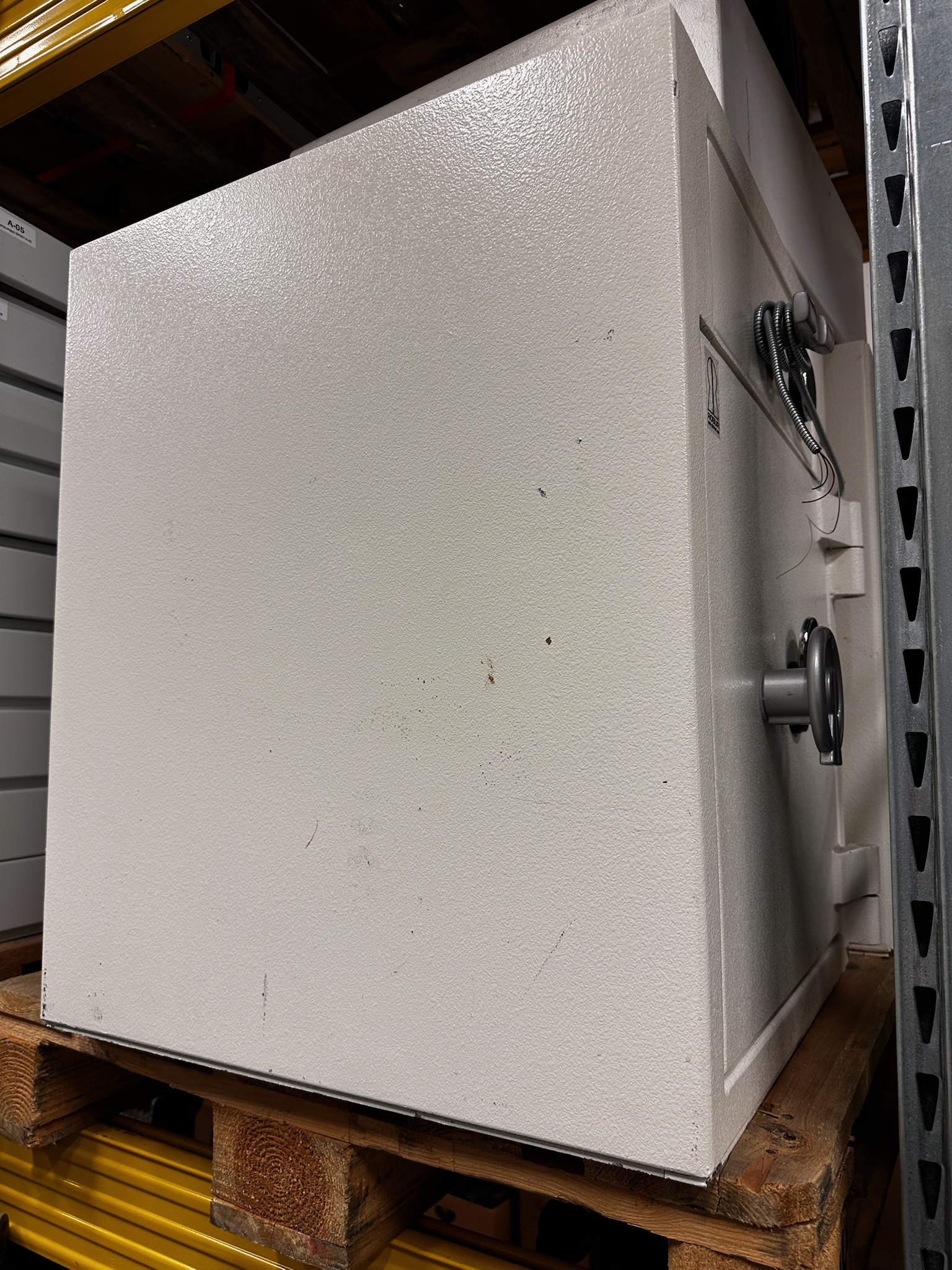 Robur verðmætaskápur, peningaskápur H72xB56xD60sm. 5