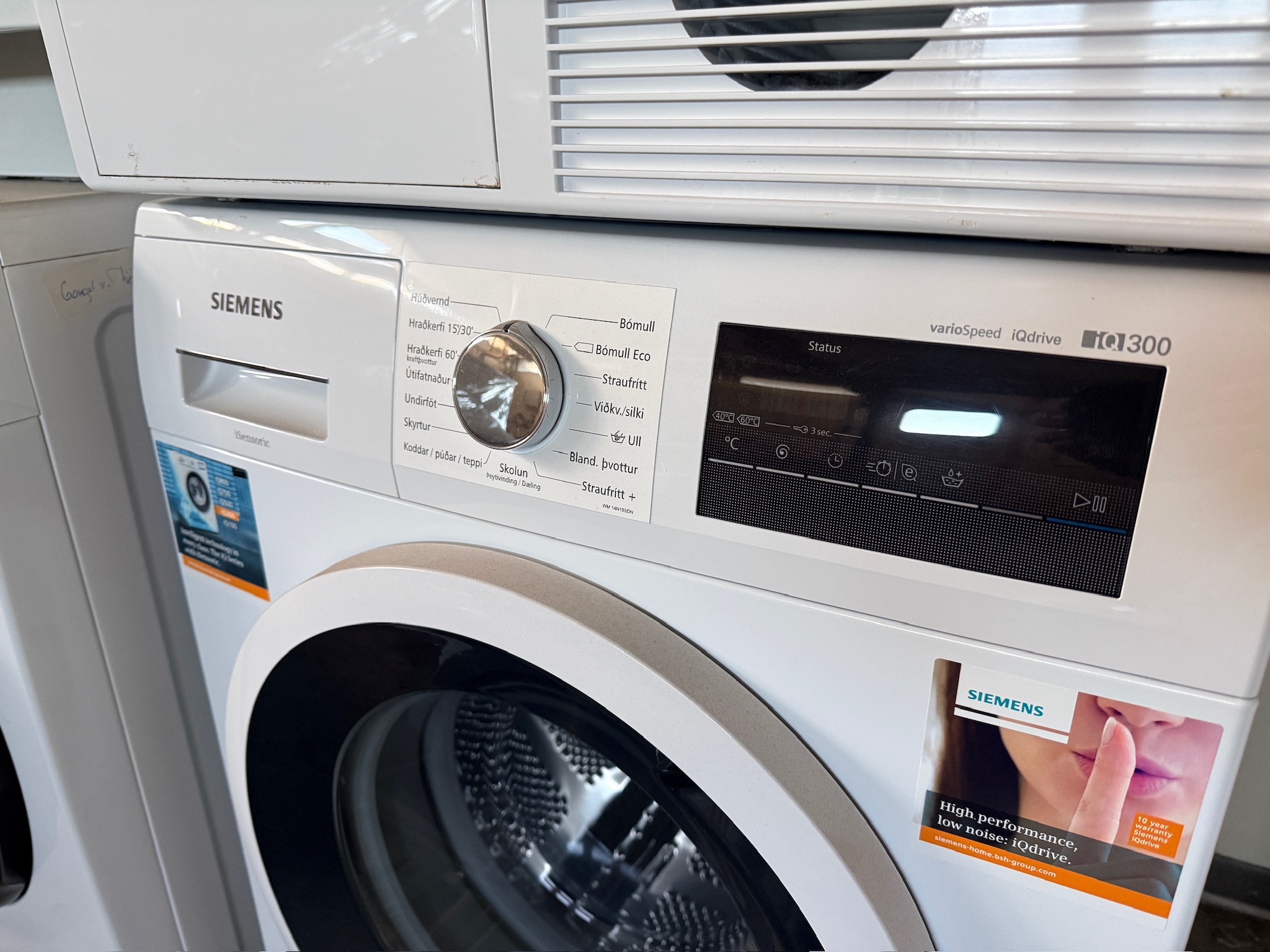 SELT / SOLD Siemens iQ300 þvottavél – WM14N18SDN/01 3