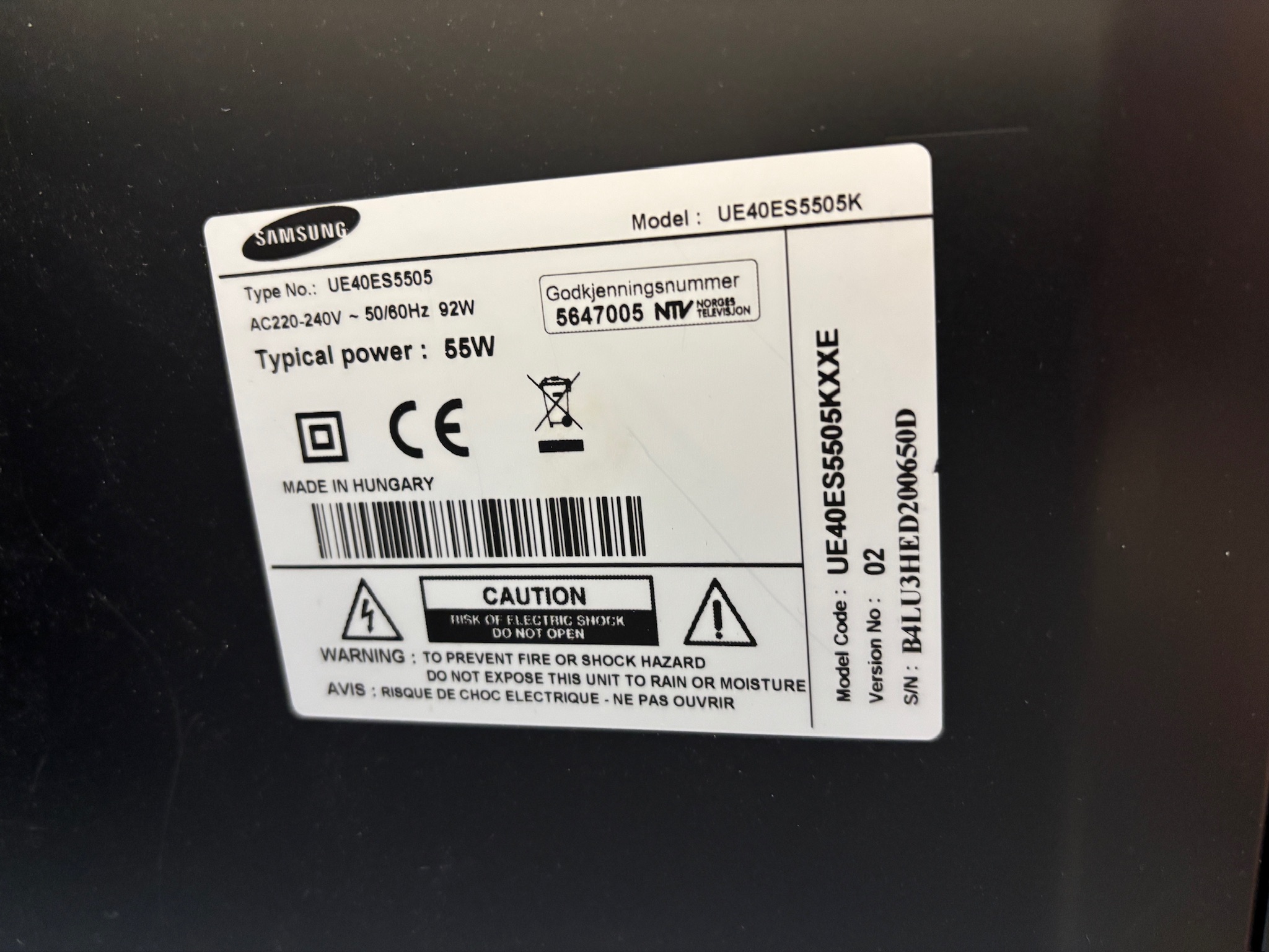 SELT / SOLD Samsung 55" Full HD Smart TV Wi-Fi Black 4