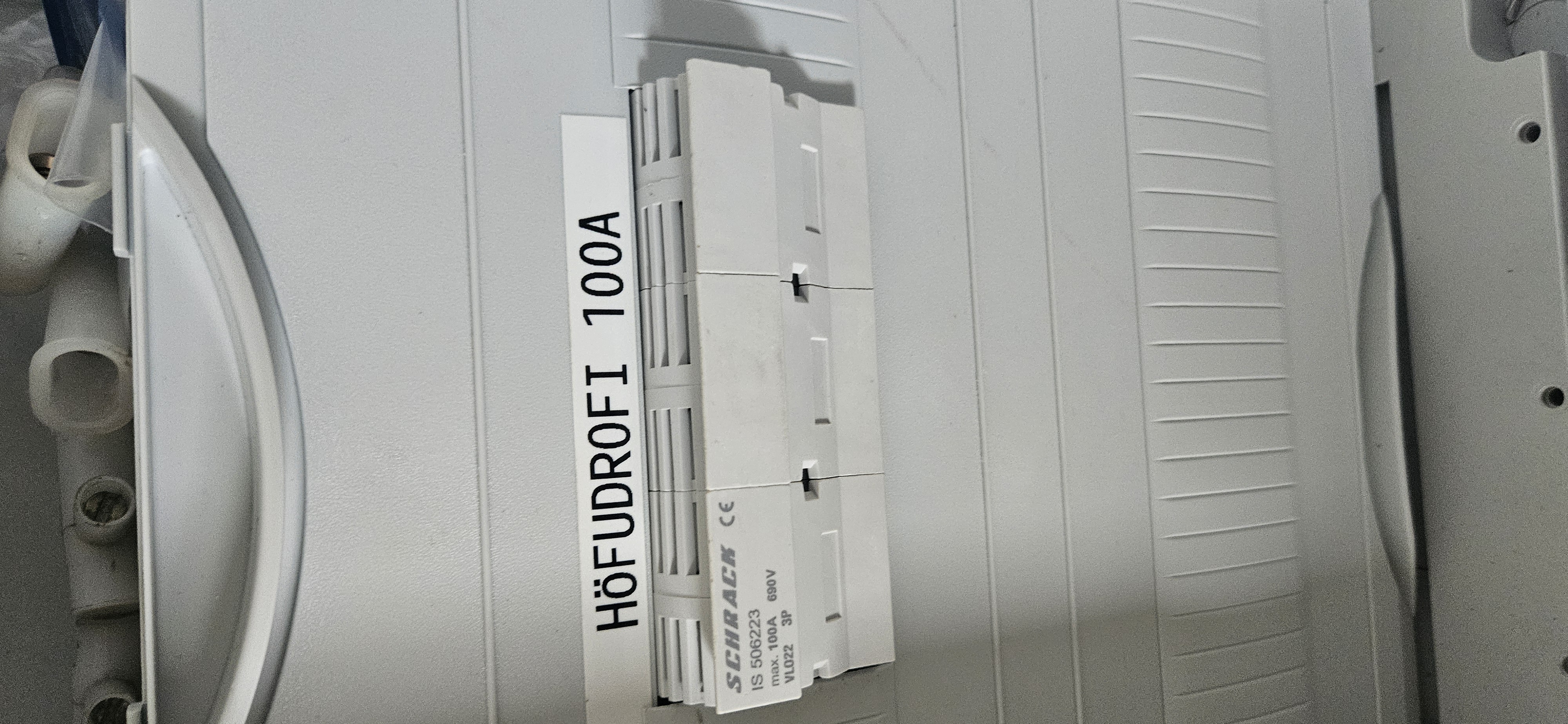 SELT / SOLD - Rafmagnstafla minni - Pnr. 270 3