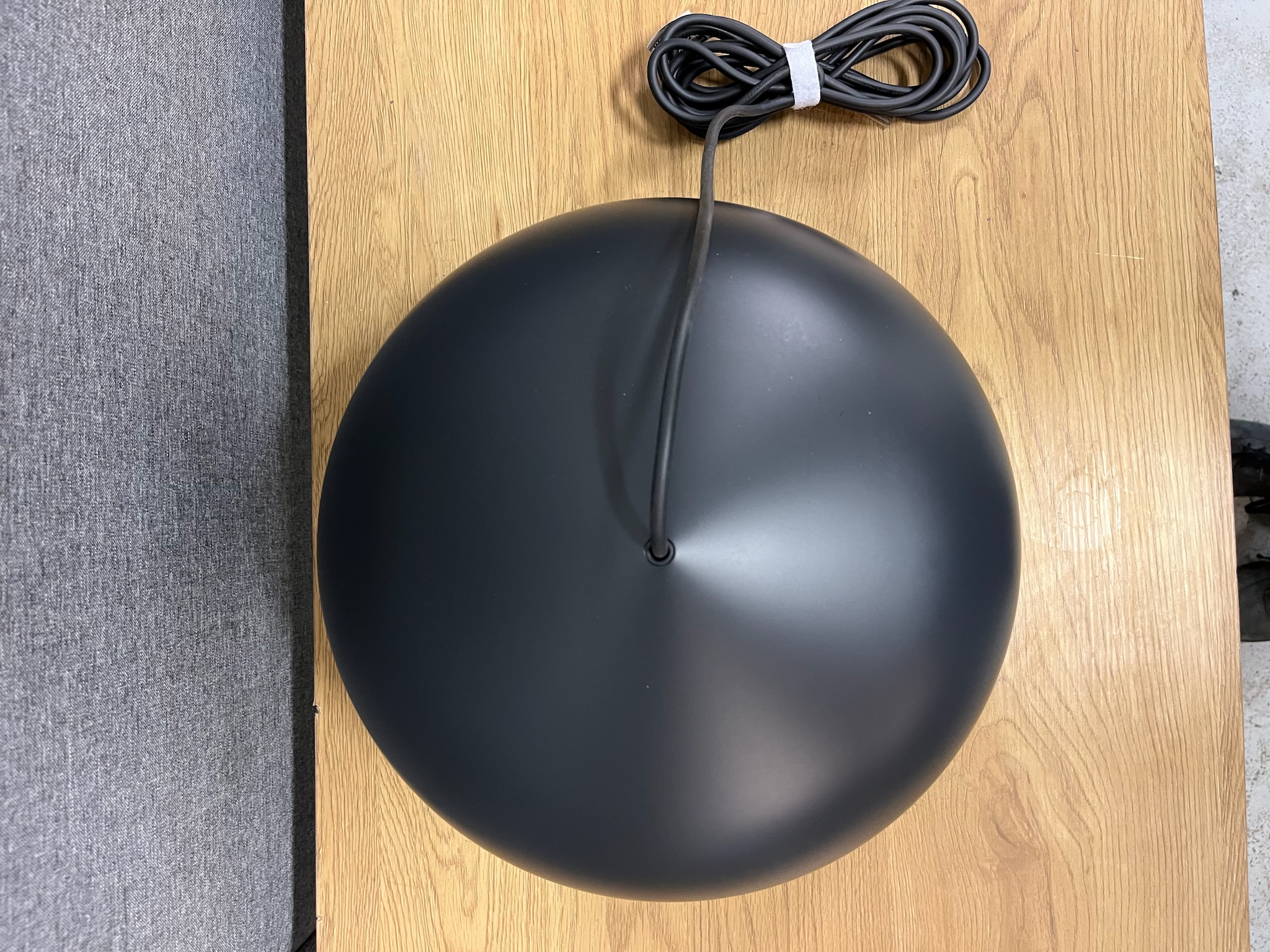 SELT / SOLD Ónotað Muuto hengiljós frá Epal 3