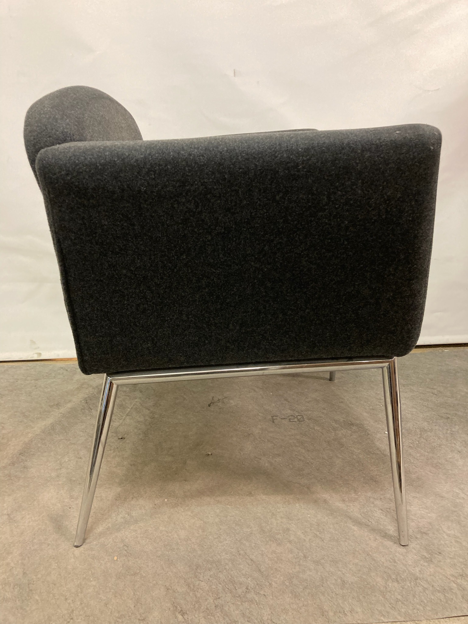 SELT / SOLD Dímon hönnunarstóll, Íslensk hönnun 5