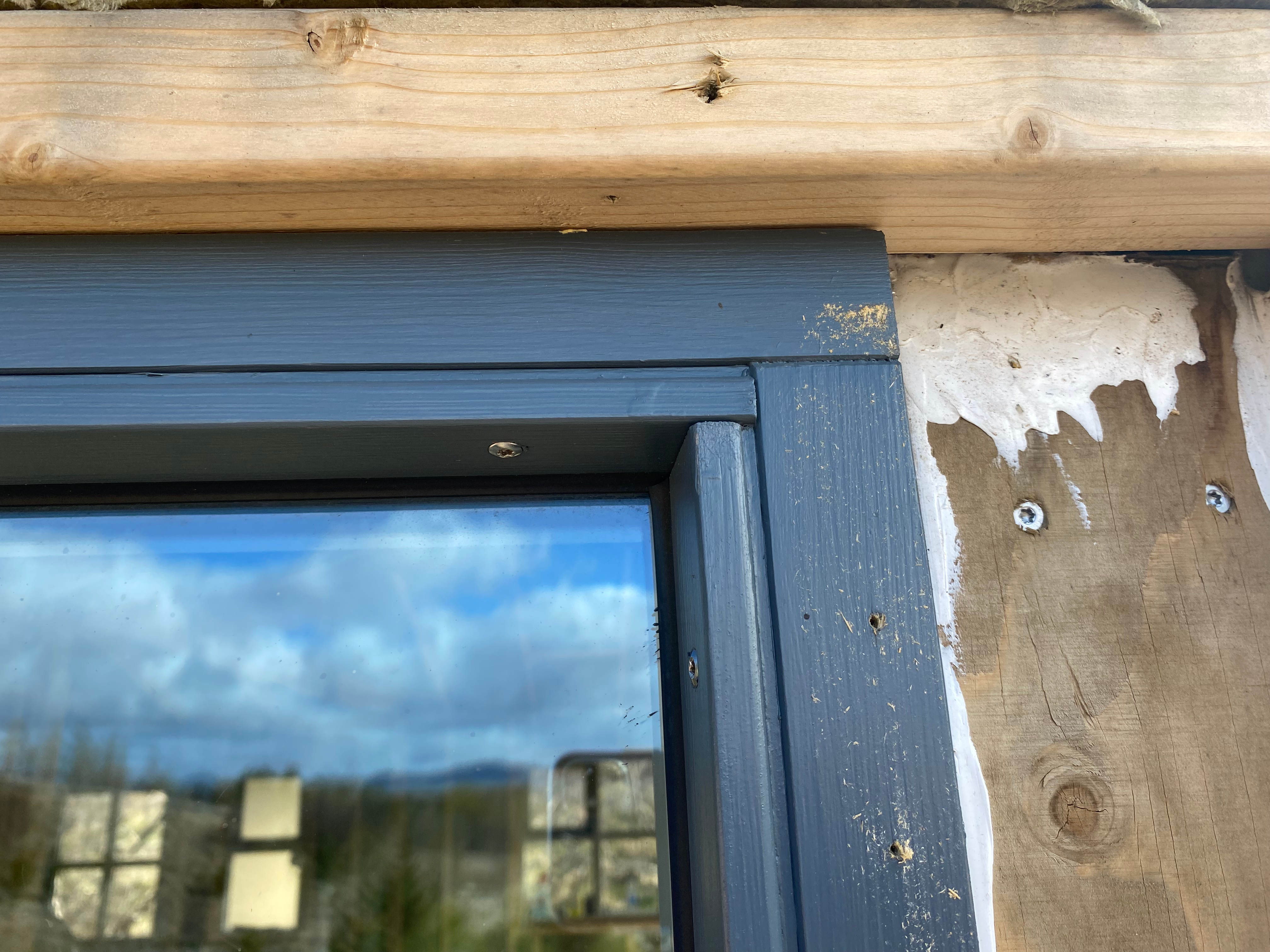 SELT / SOLD Vandaður gluggi(nr. 4) með opnanlegu fagi, H160 x B108 sm. 12