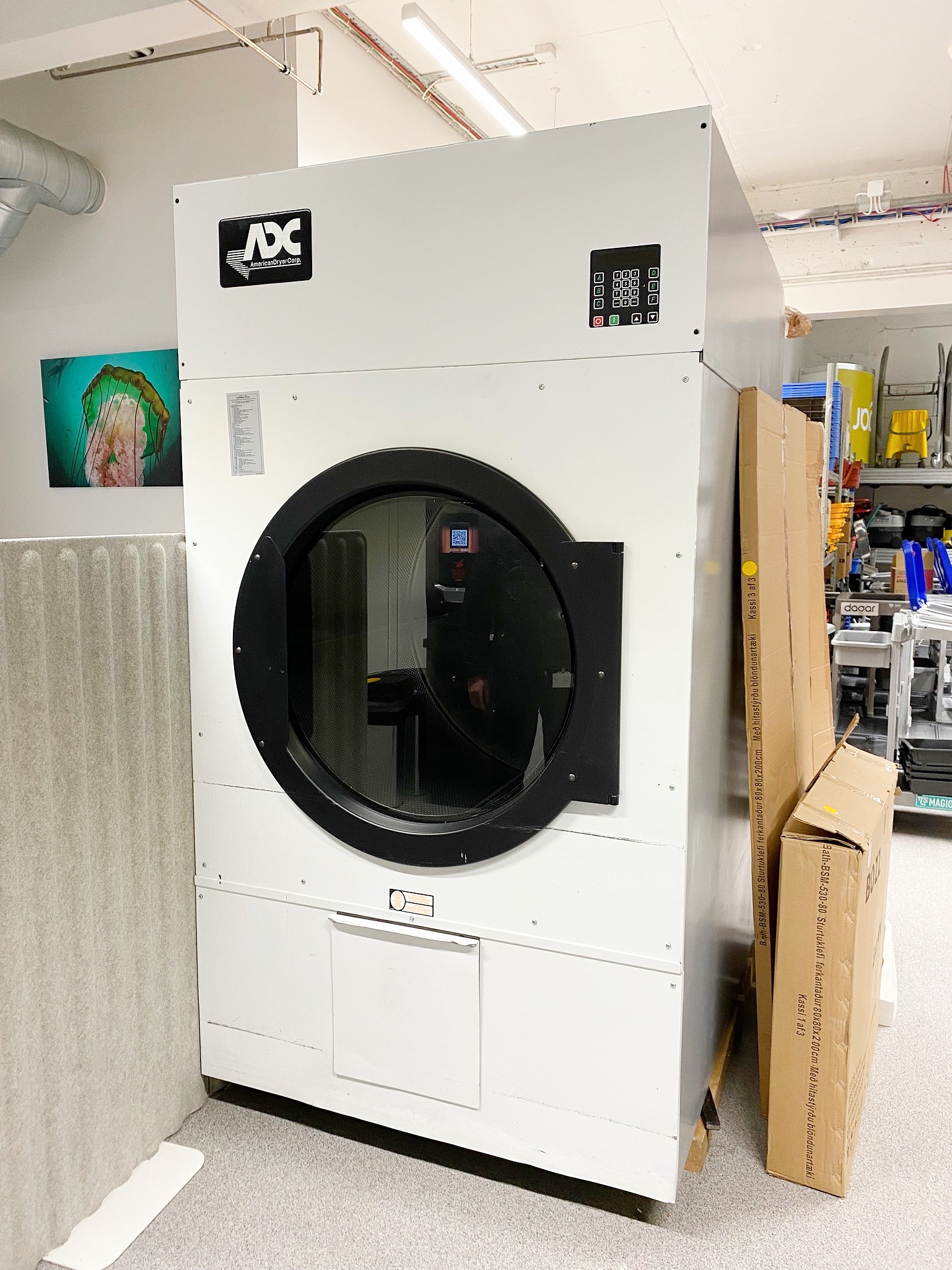 SELT / SOLD - American Dryer Corp. iðnaðarþurrkari rafmagns 72 kw