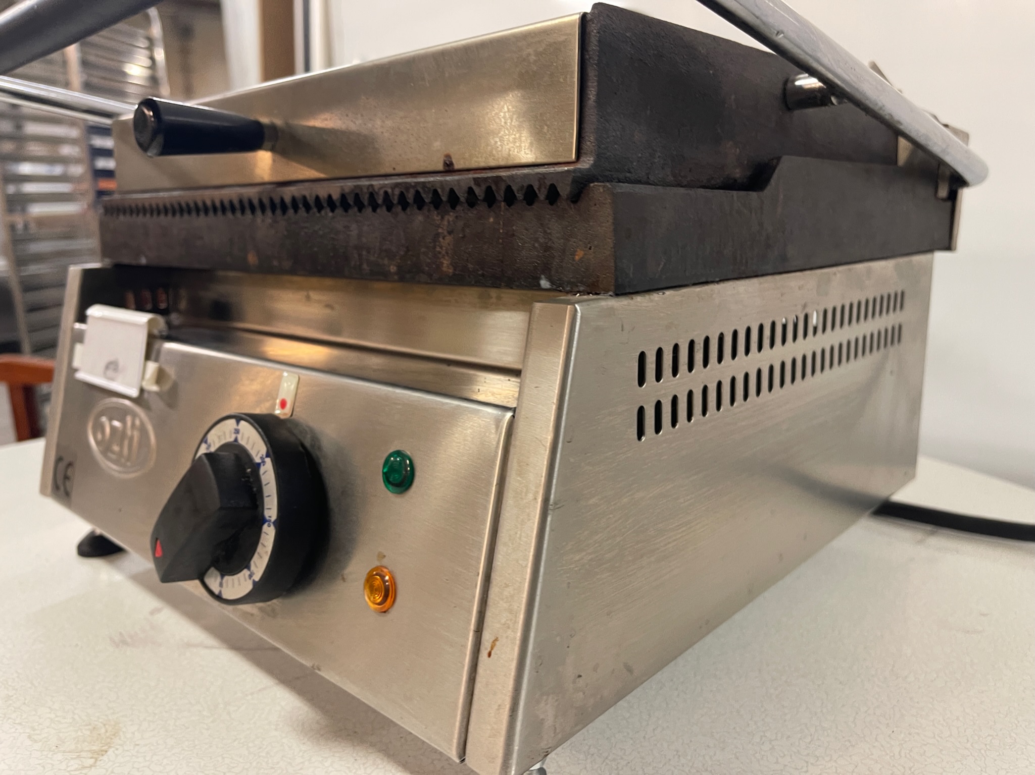 SELT / SOLD Sausage Rolling grill - 11 3