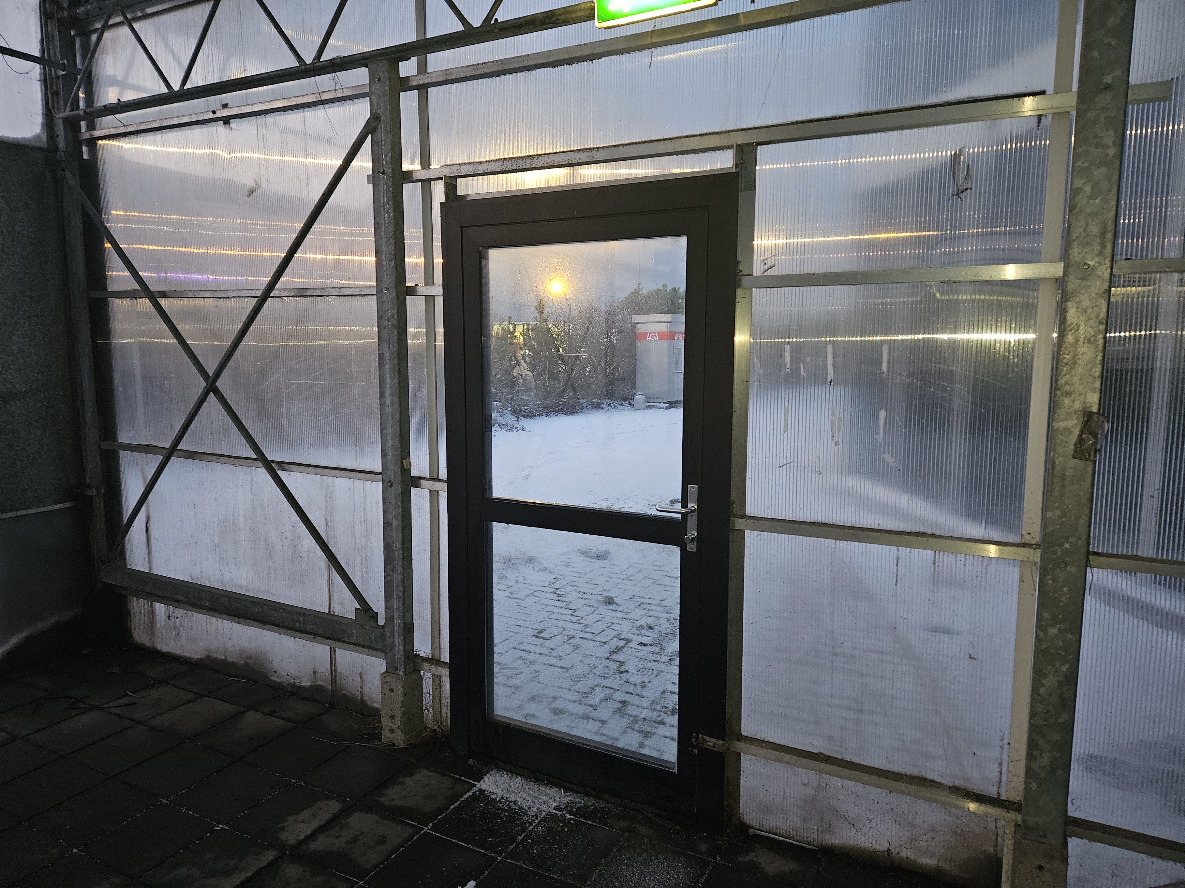 SELT / SOLD - Vetrargarður - gróðurhús - stálgrindargarður 480 fm. 10