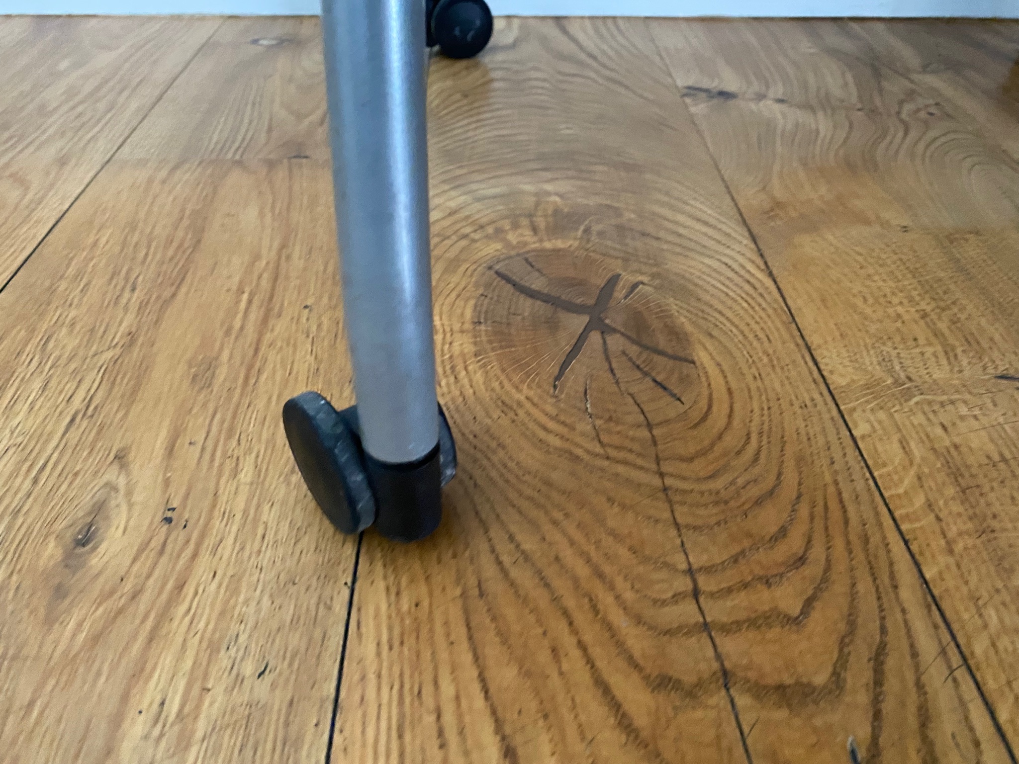 SELT / SOLD Herman Miller fundarstóll á hjólum frá Pennanum, staflanlegir 8