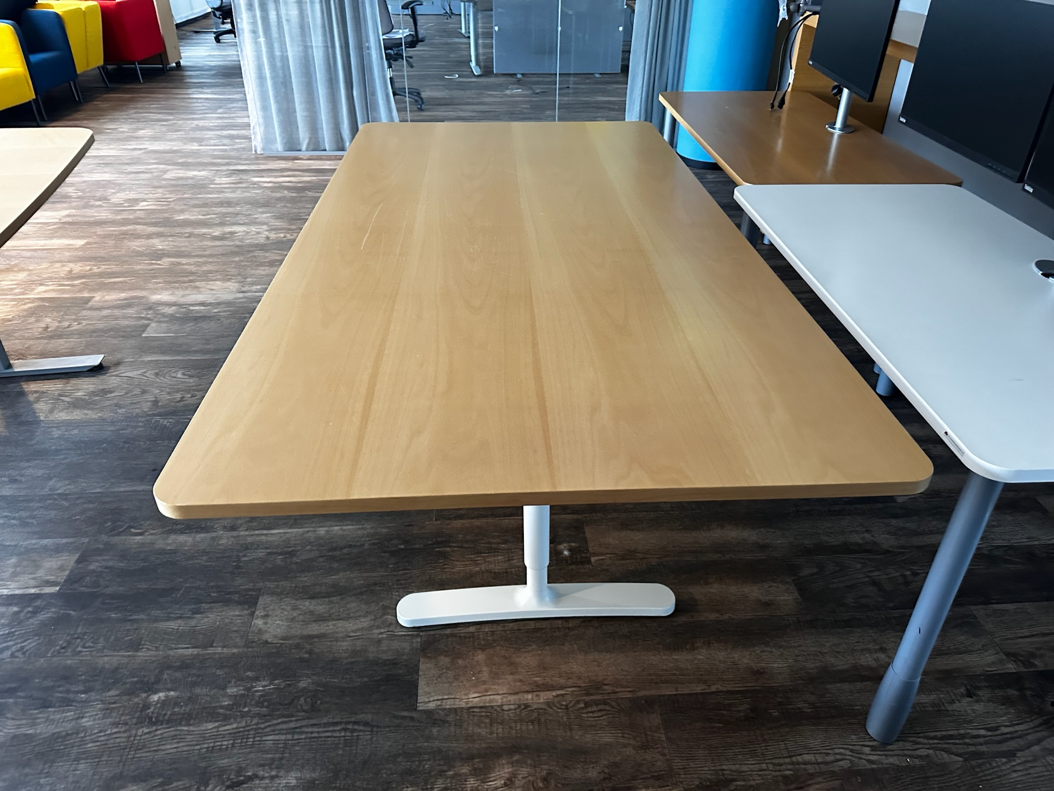 SELT / SOLD Fundarborð, 6-8 manna, L220xB110xH75sm. 4