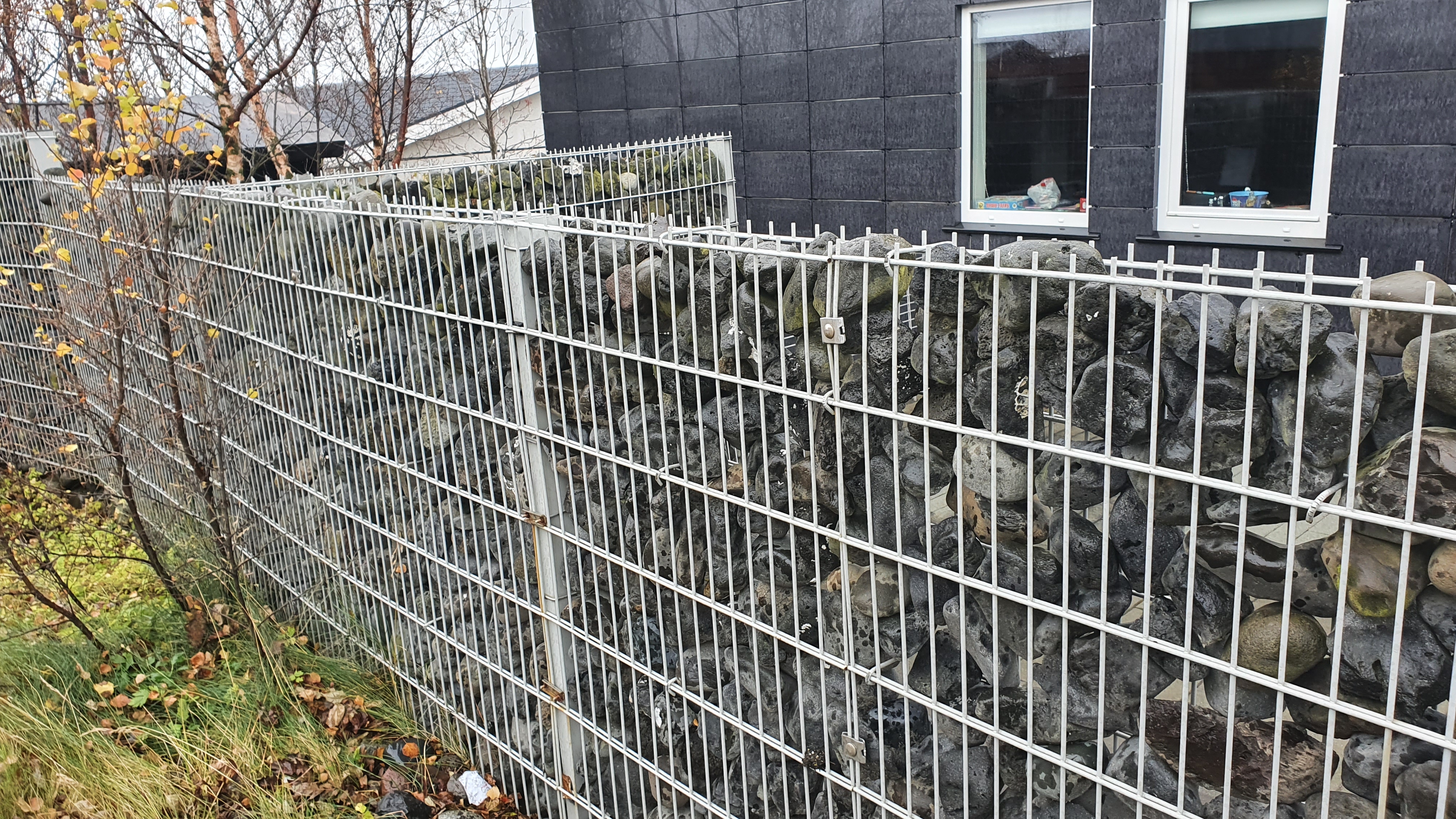 Selt - Grindur - öryggisgirðing - hljóðmön - skóla - vinnusvæði - leikskól- su 2