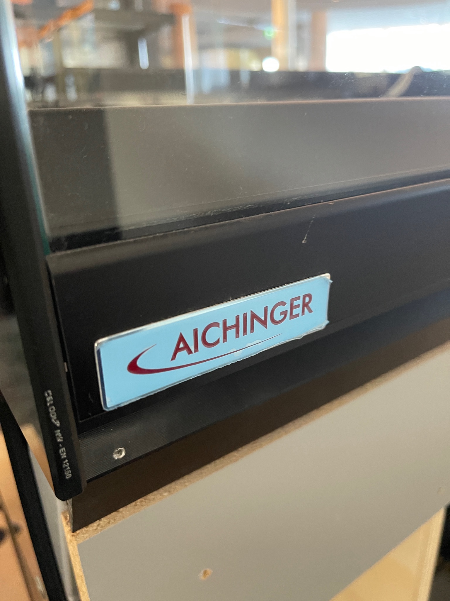 SELT / SOLD - Kæliborð frá Aichinger með granítplötu 14