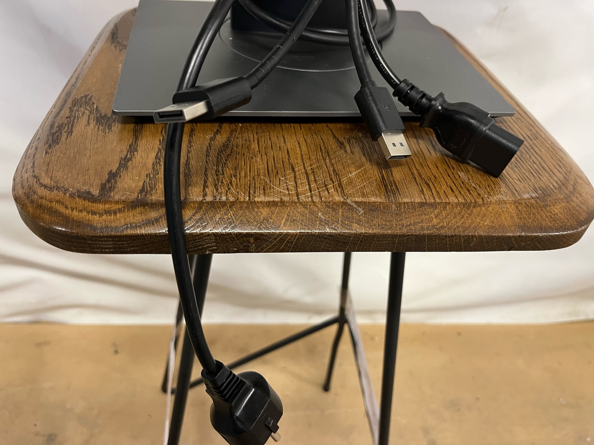 SELT / SOLD Dell tölvuskjár - tölvuskjáir 24'' 6