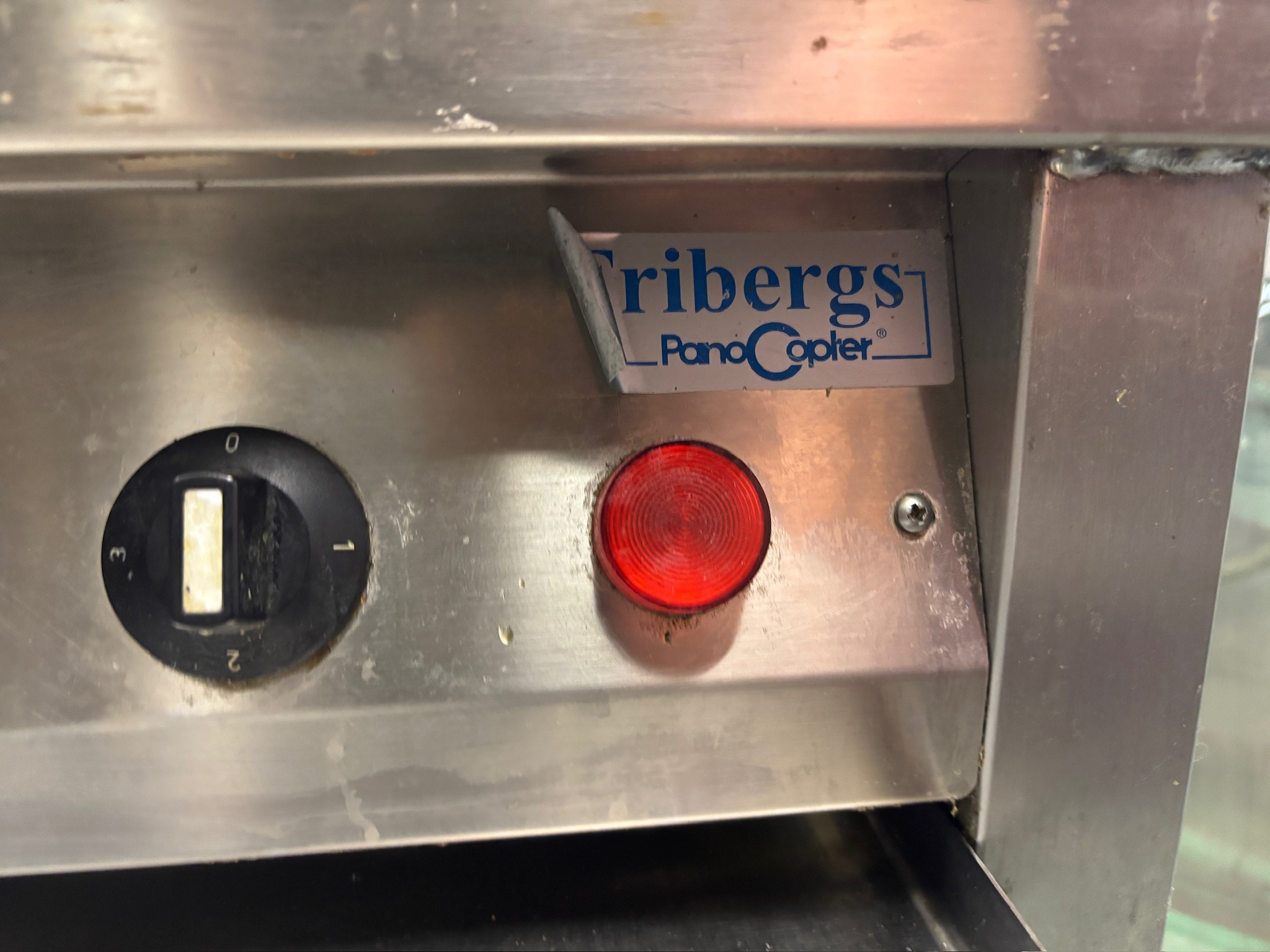 SELT / SOLD Fribergs flatpanna frá Fastus, B80xD70xH88sm. 5