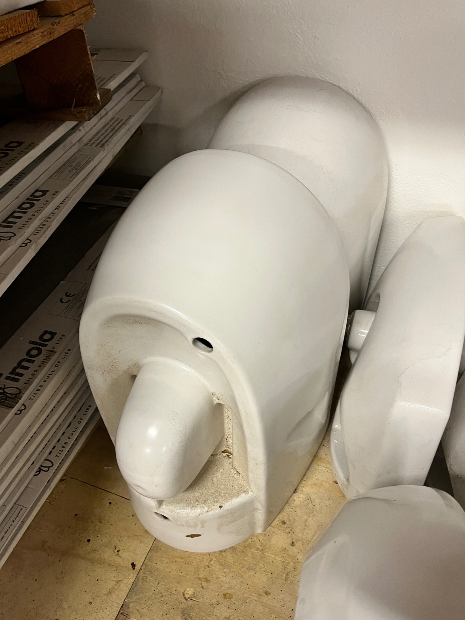 SELT / SOLD Þvagskálar - pissuskálar - salernisskálar 7