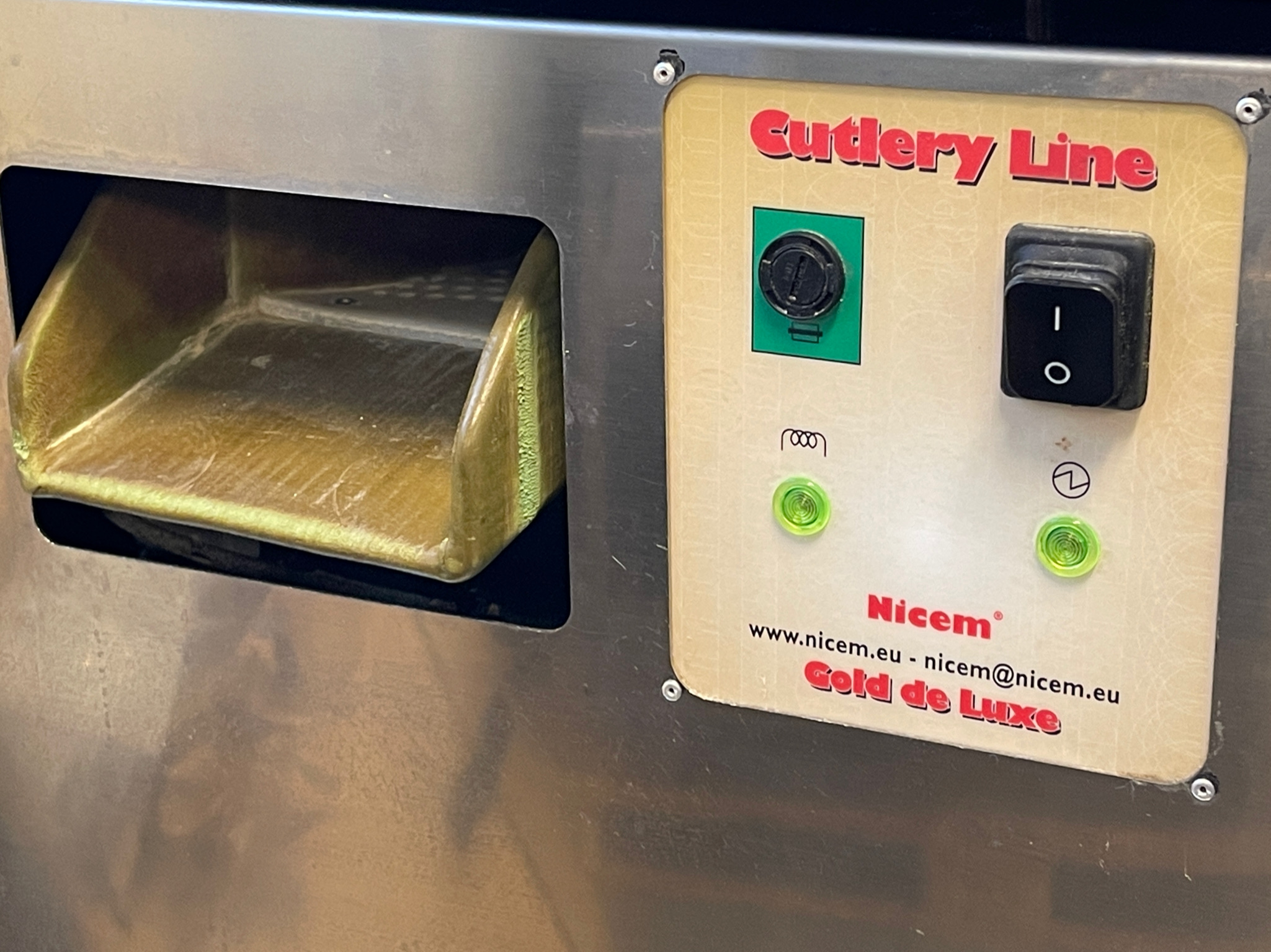 SELT - Curtlery line hnífaparafægjari frá Nicem 3