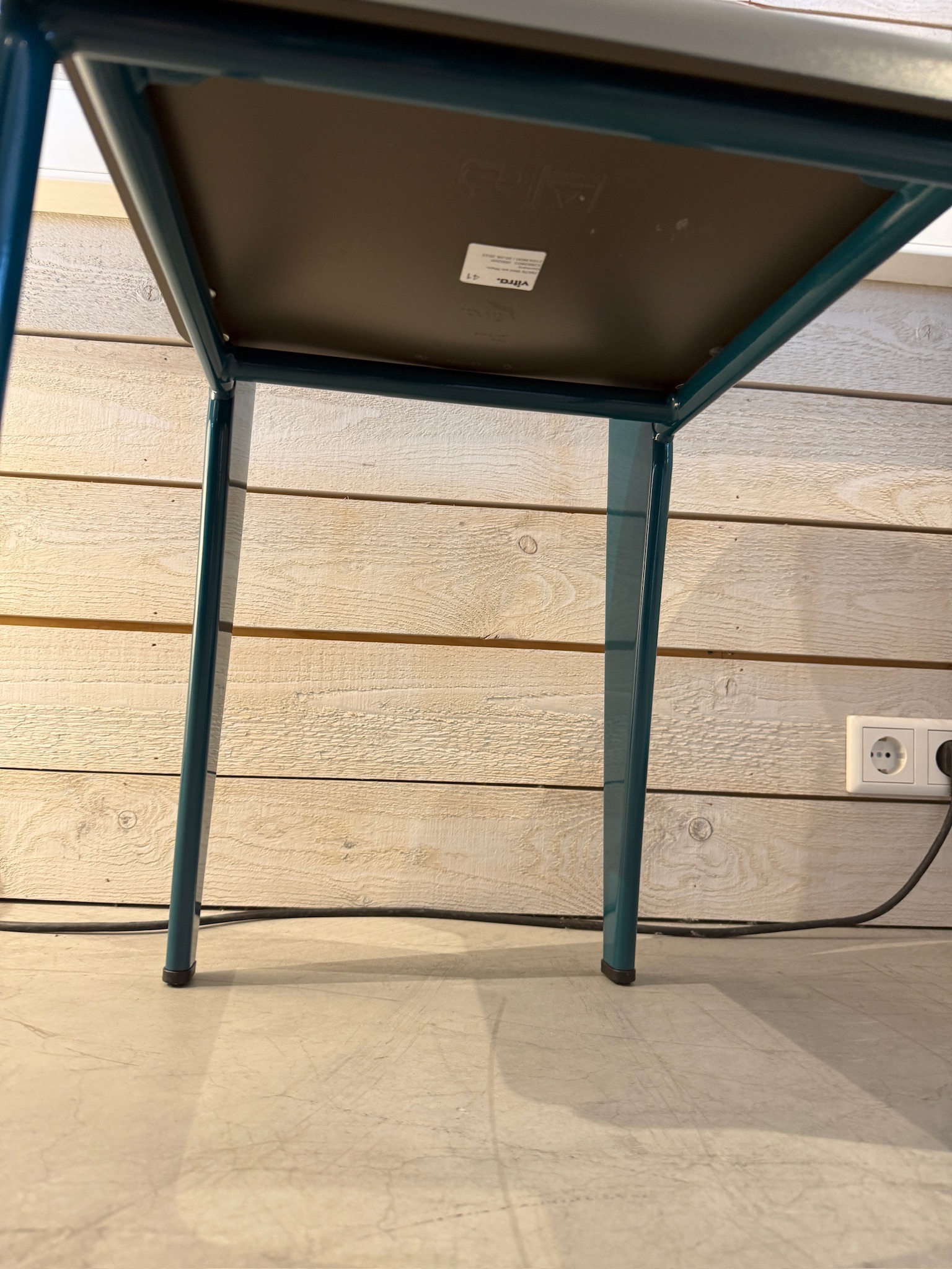 SELT / SOLD Vitra stóll frá Pennanum - Sem nýr 7
