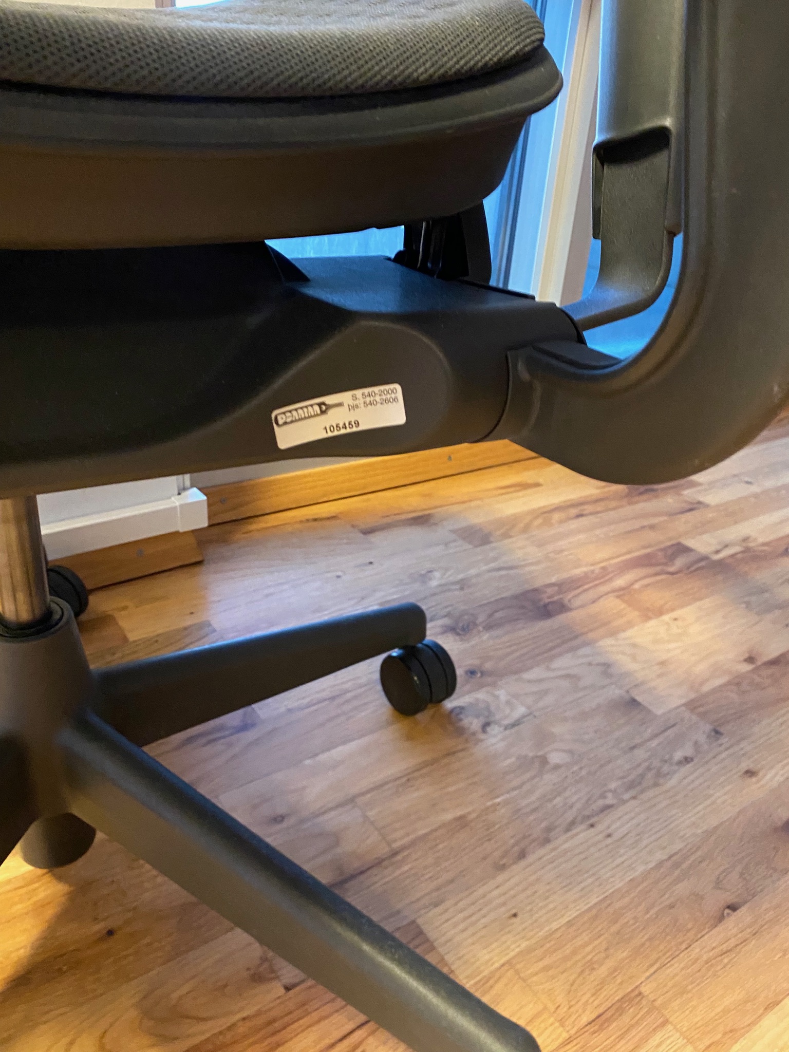 SELT / SOLD Herman Miller Celle frá Pennanum 8