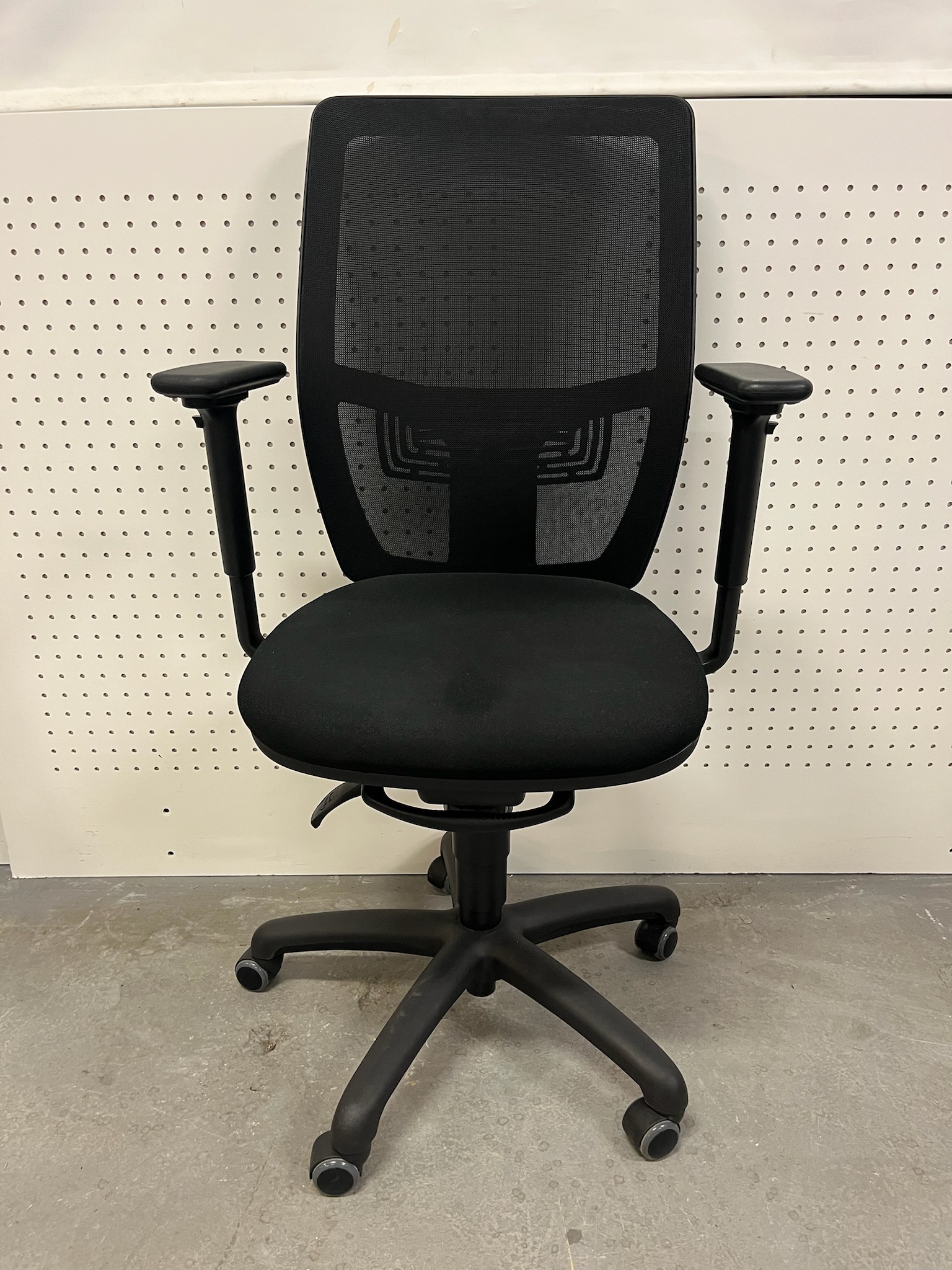 SELT / SOLD Mark 32 skrifborðsstóll frá Á.Guðmundsson
