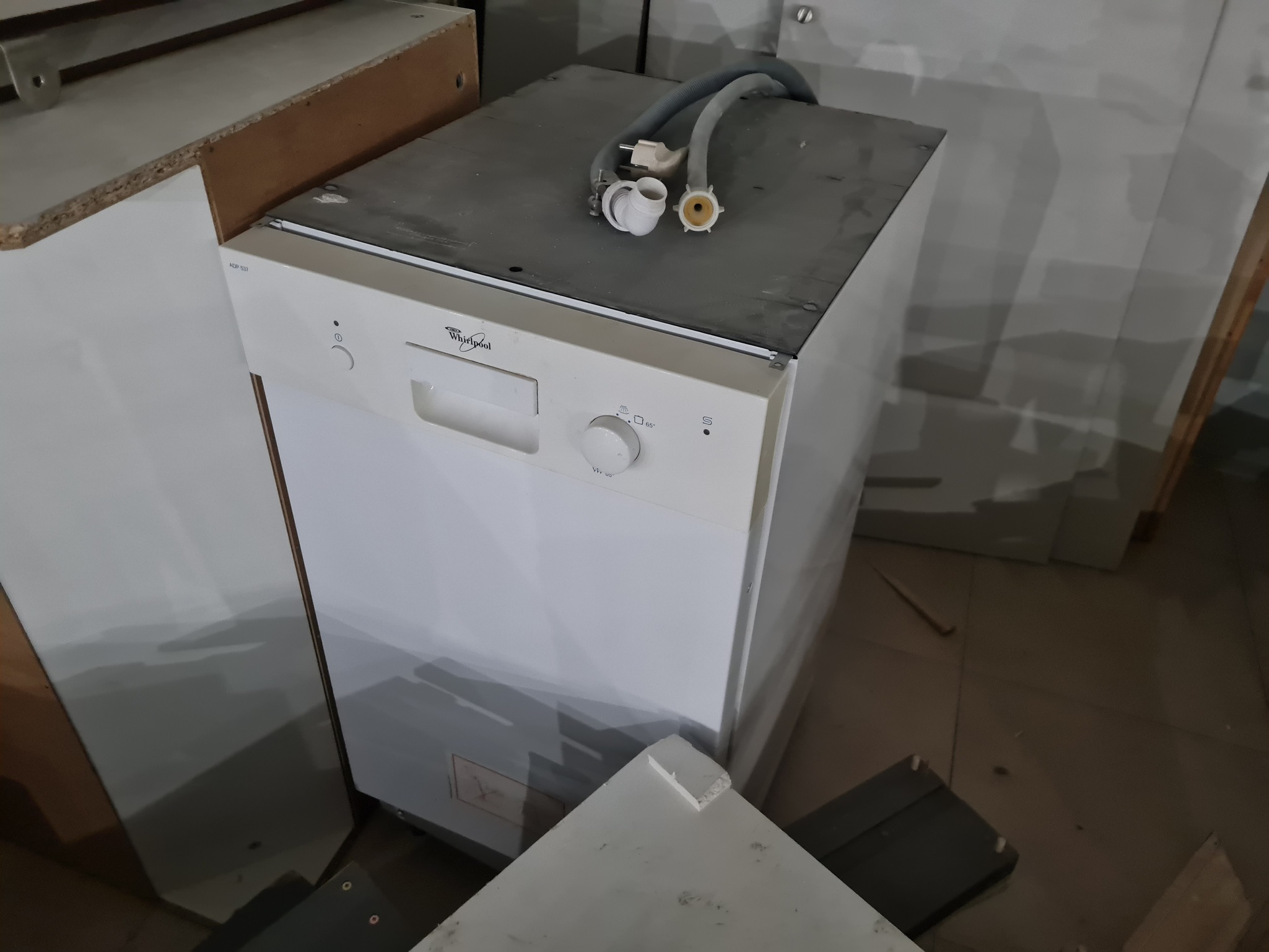 SELT / SOLD - Whirlpool uppþvottavél 60 sm