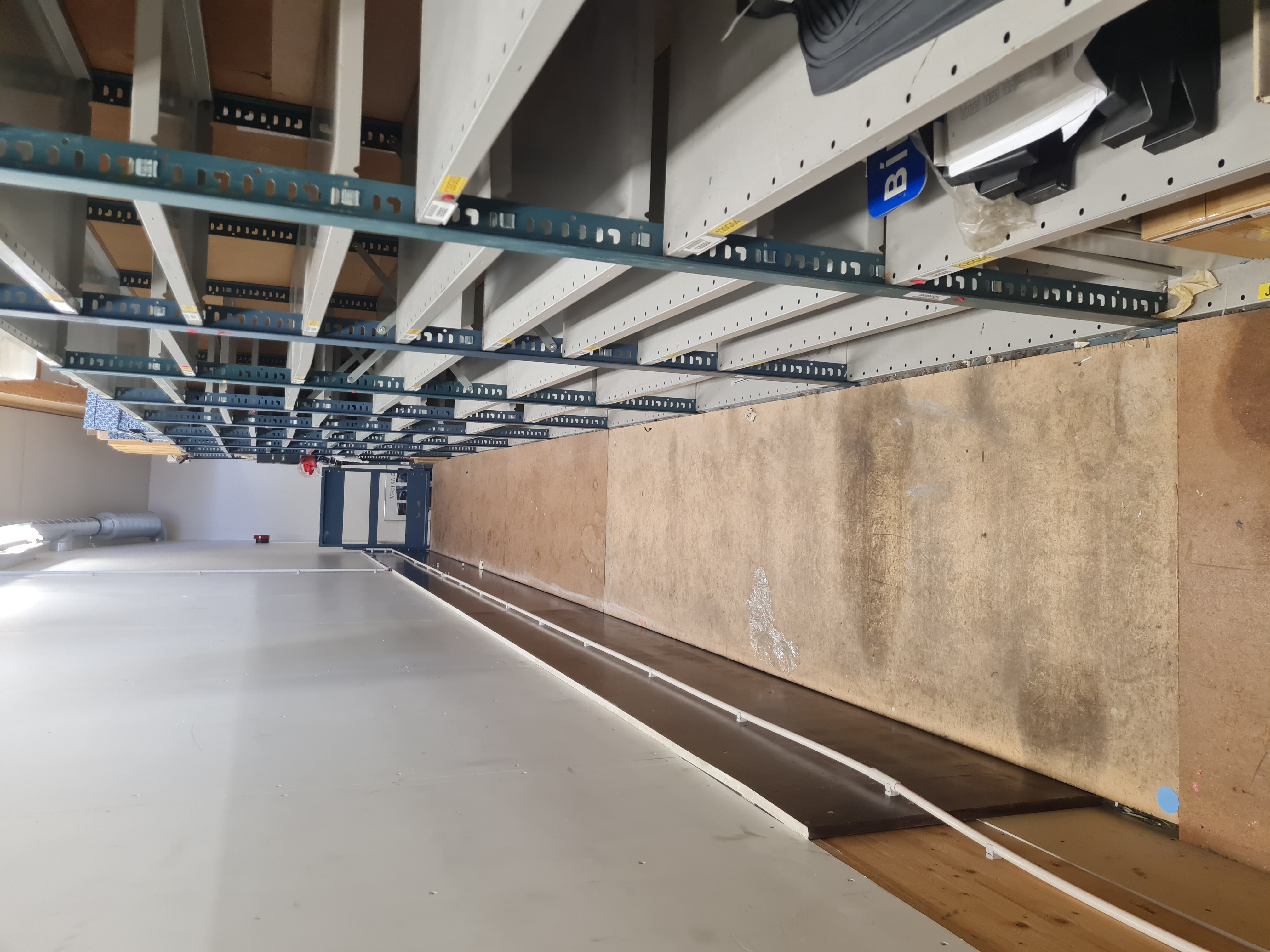 SELT / SOLD - Milliloft um 300 fm. 10