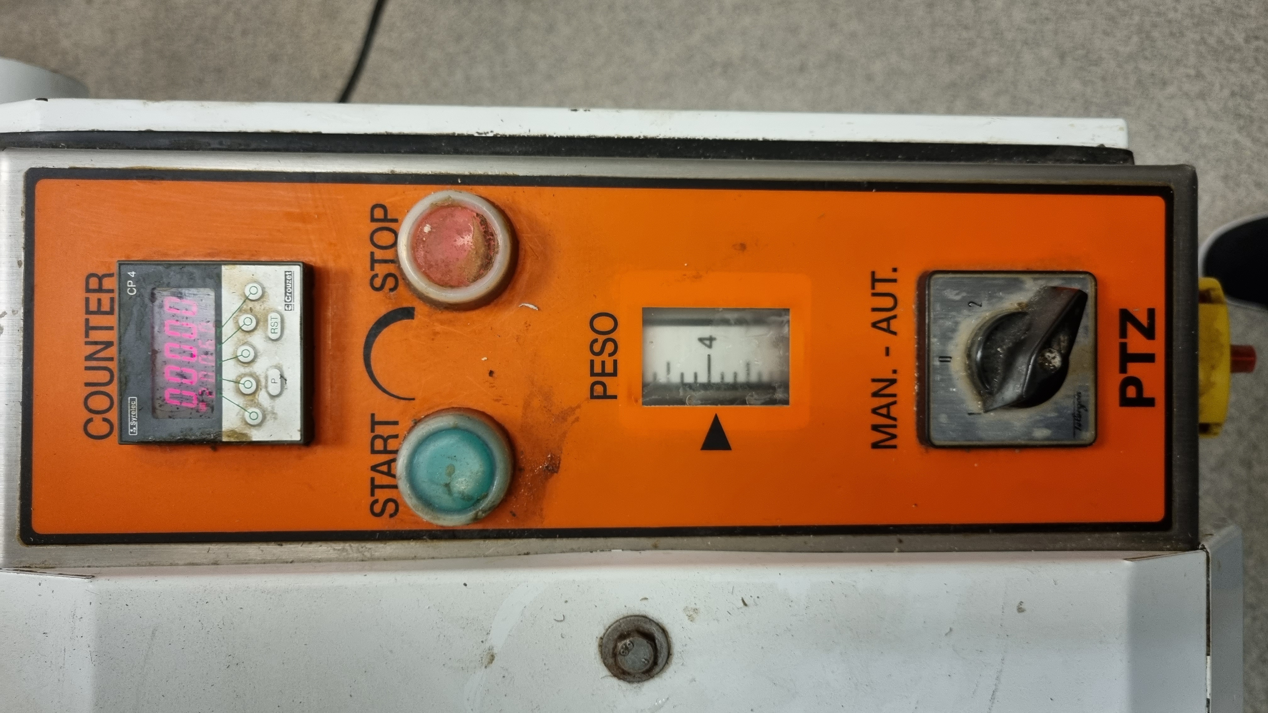 SELT / SOLD - Hnoðvél - PTZ-30 Continuous Dough Divider 2