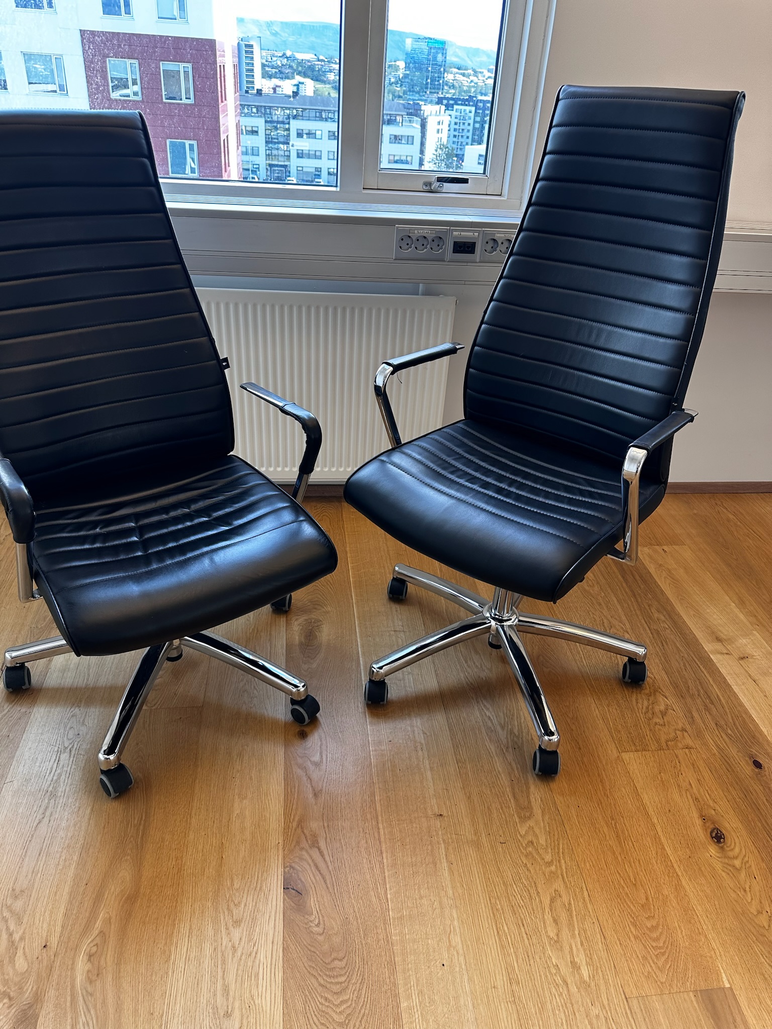 SELT / SOLD Topstar skrifborðsstóll frá Hirzlunni 5