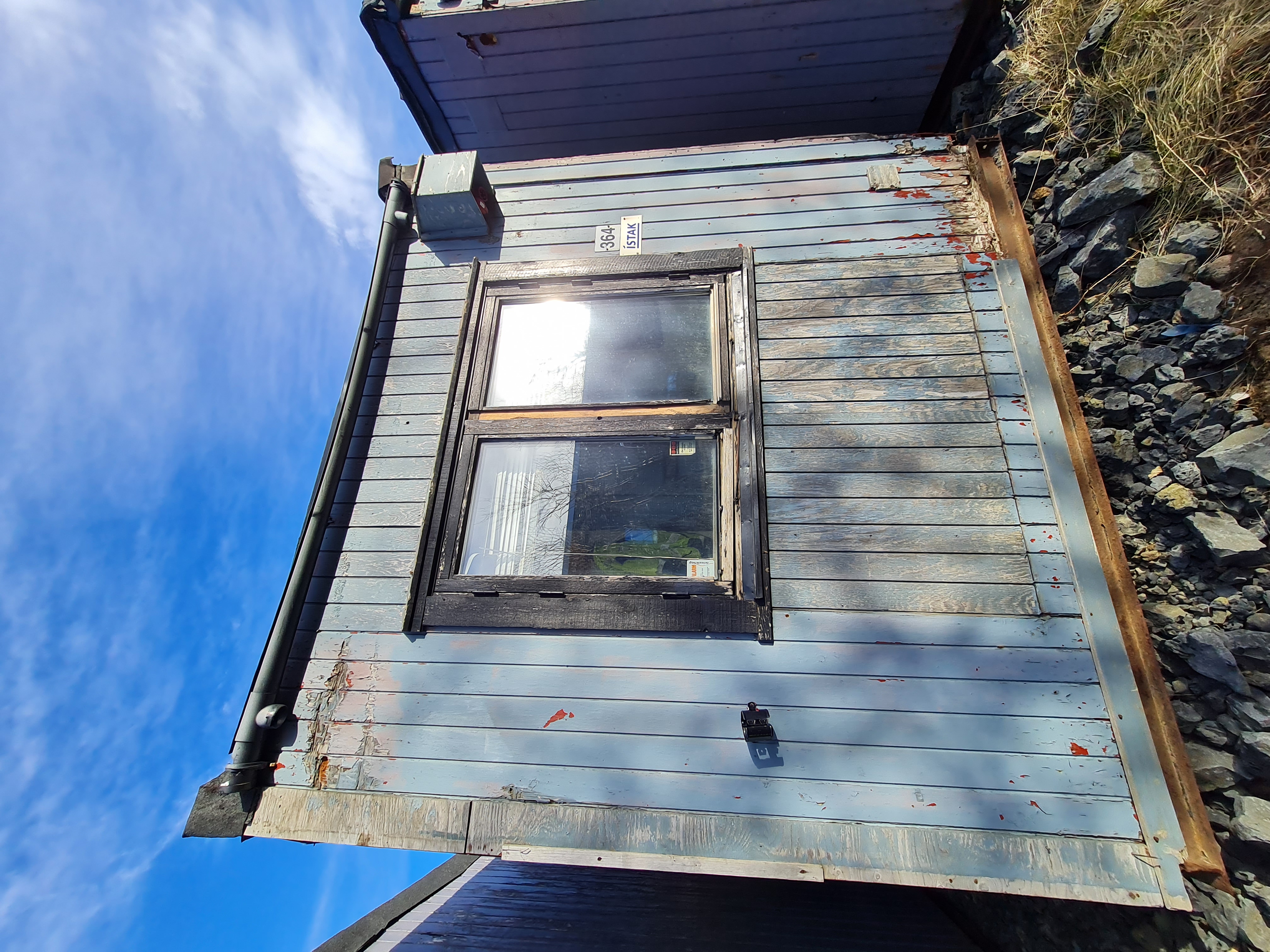 SELT / SOLD - Smáhýsi Nr. 364 - 24 fm. millihús - skrifstofa - herbergi 2