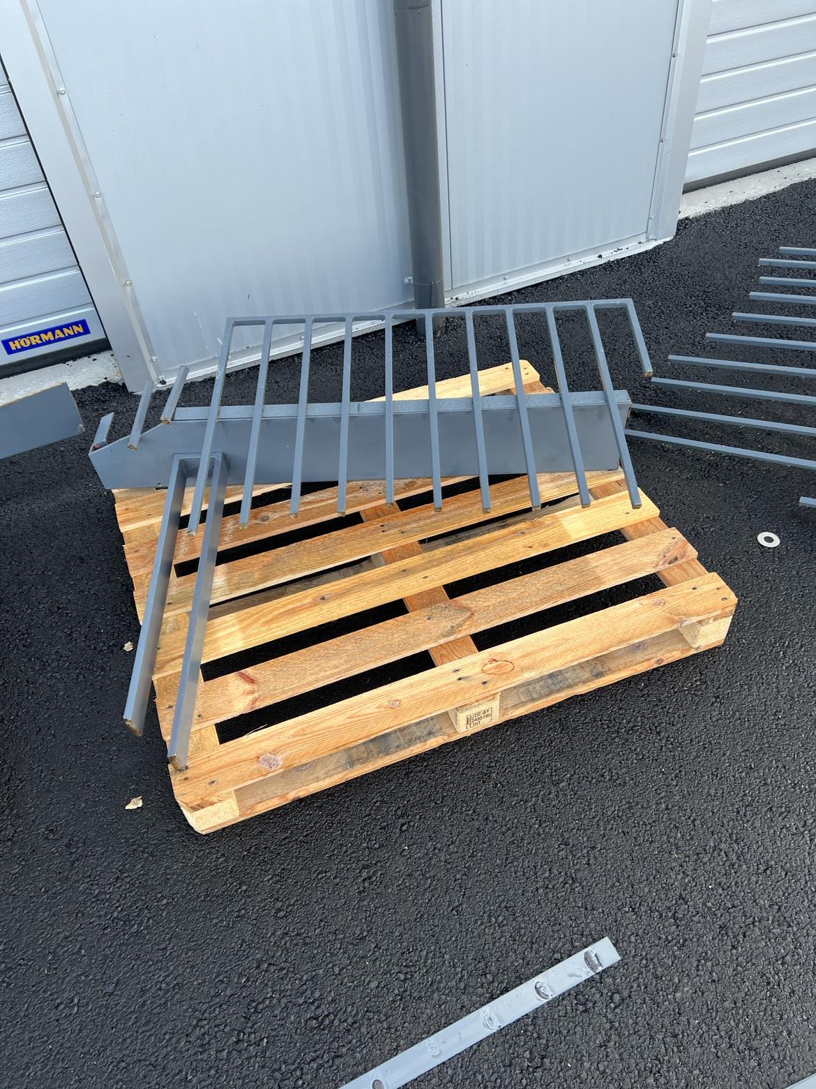SELT / SOLD - Vandað handrið - 100 metrar 12