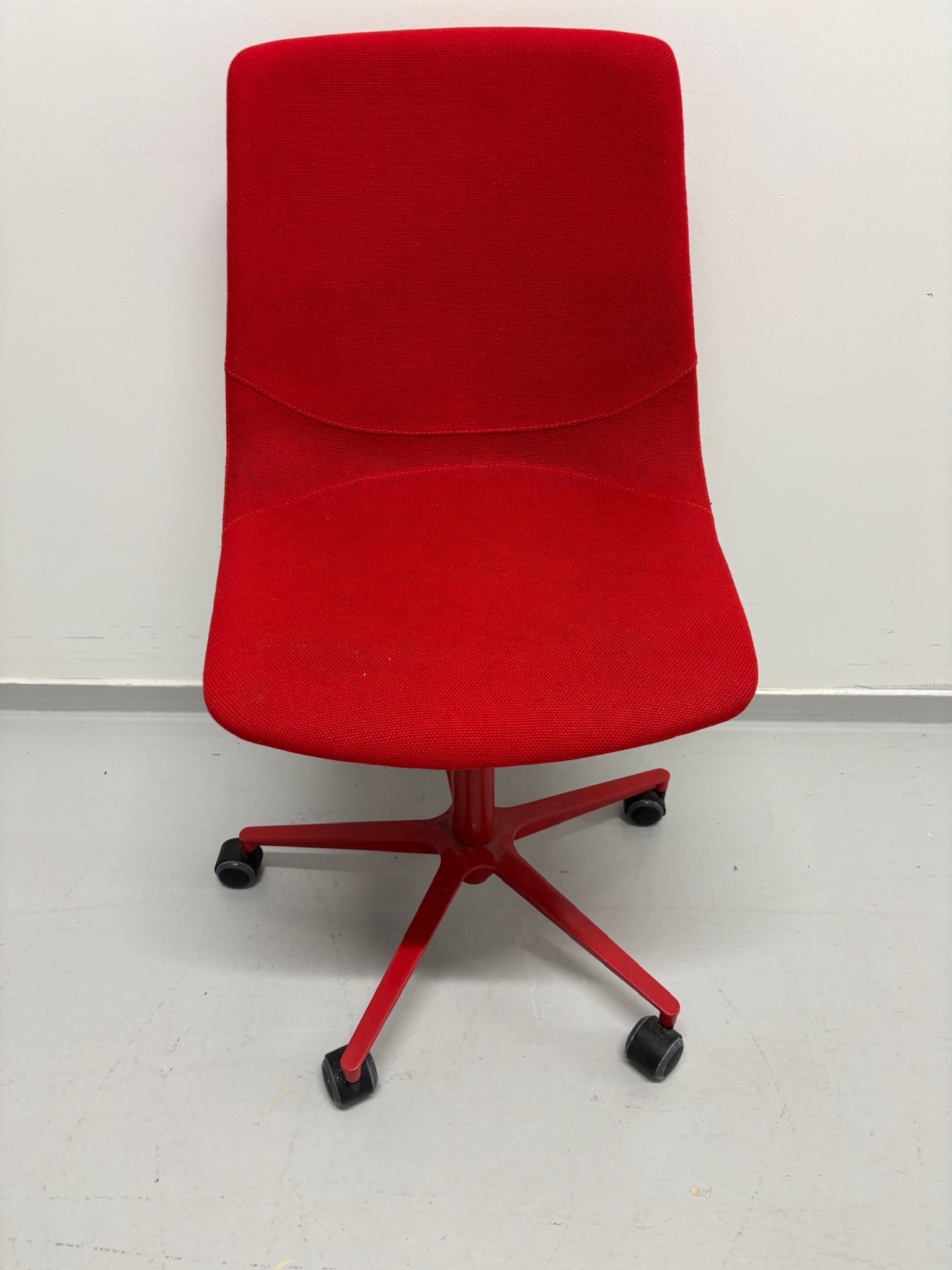 SELT / SOLD Spuni hönnunarstóll frá Á. Guðmundsson 4