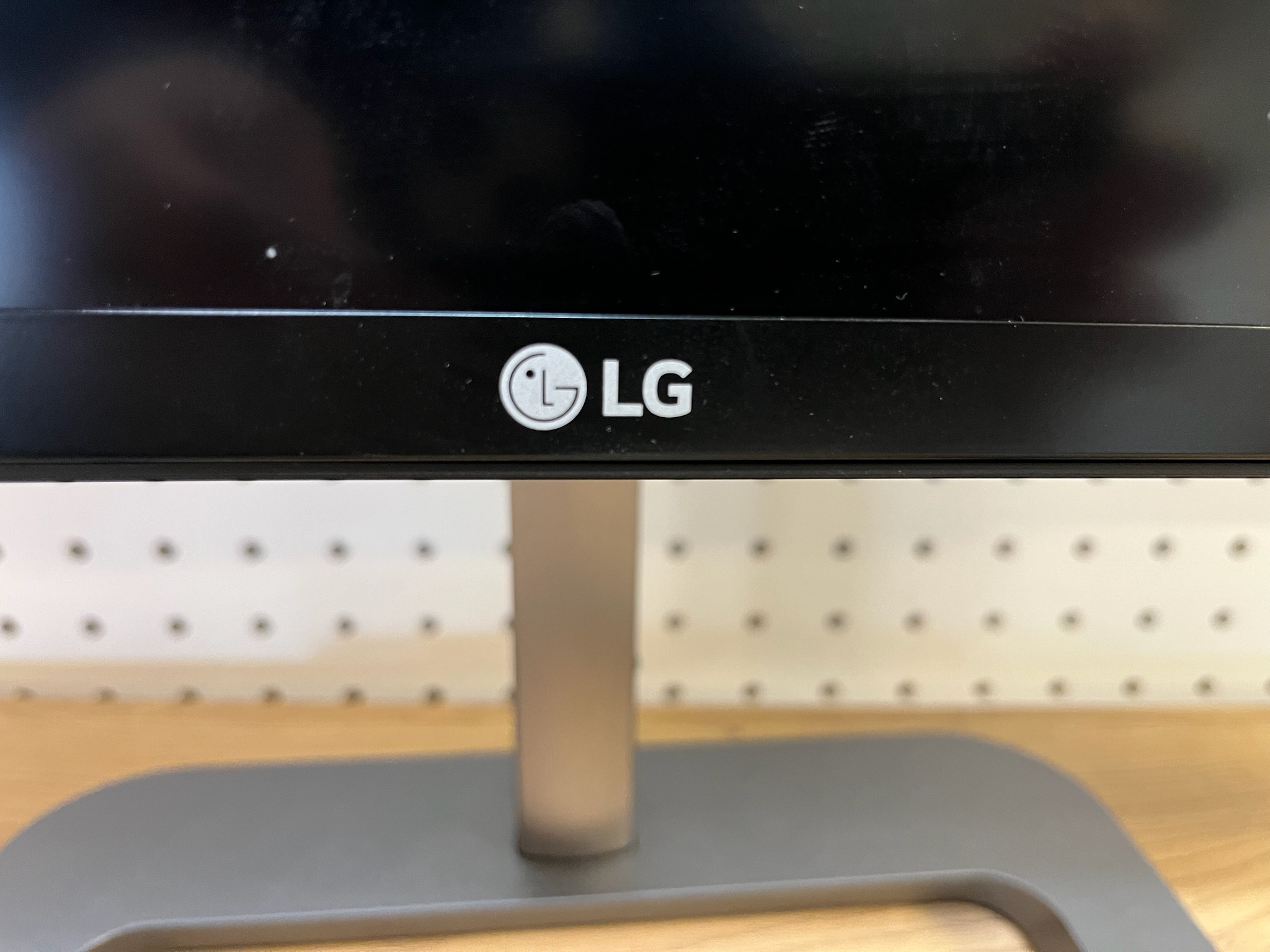 SELT / SOLD LG bogadreginn tölvuskjár, 34'', 3440x1440p 7