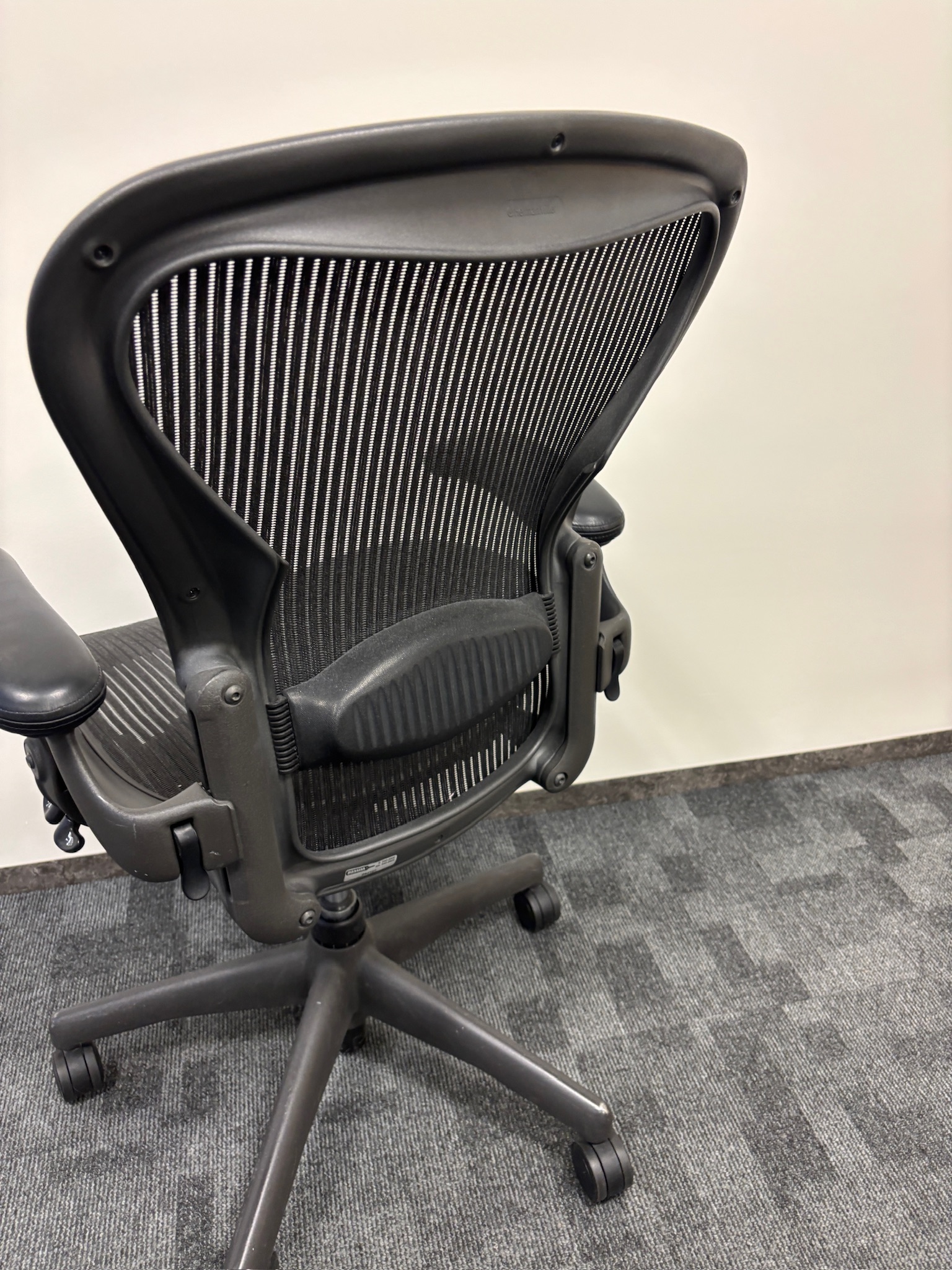 SELT / SOLD - Herman Miller Aeron, C stærð 4