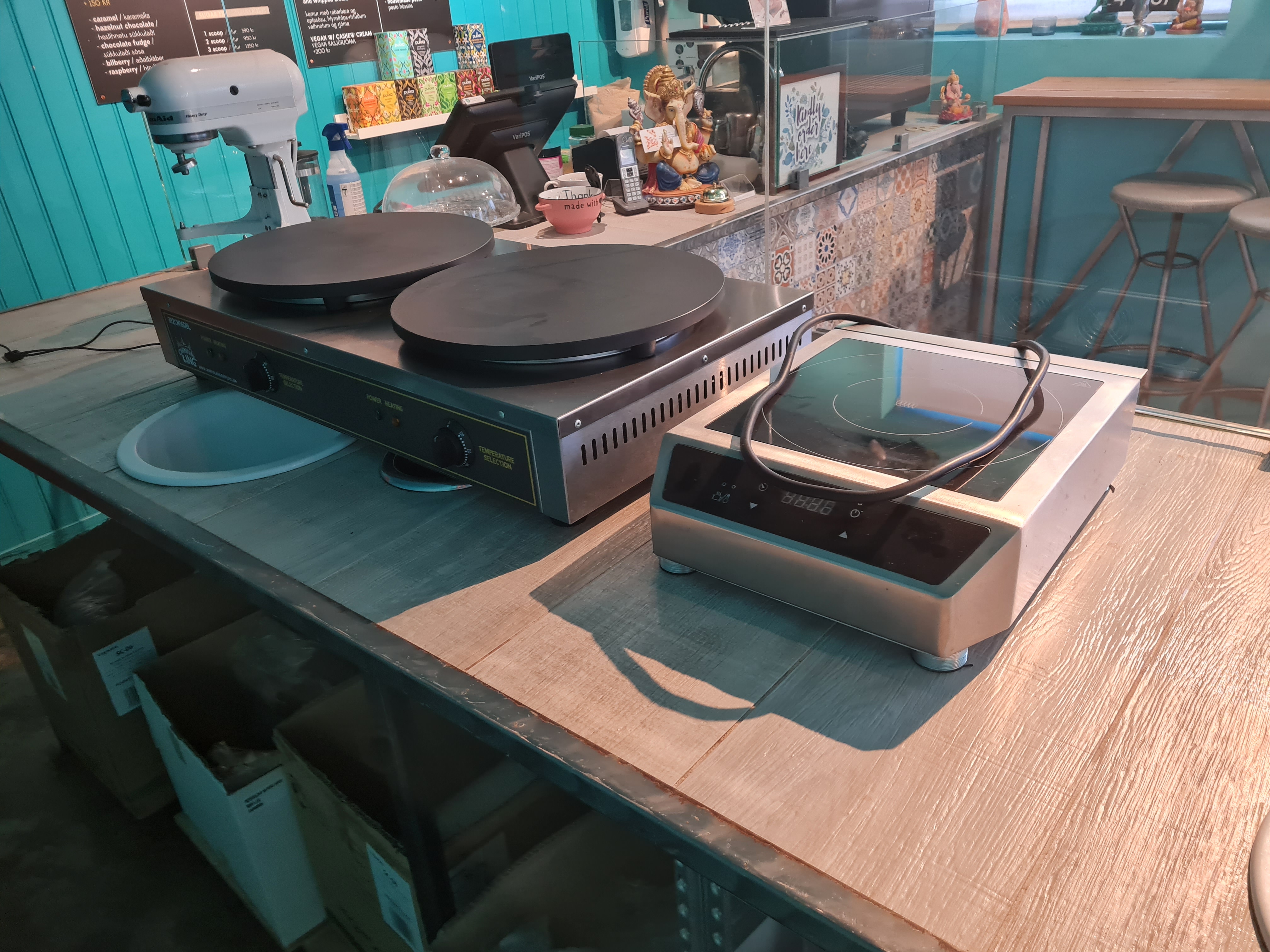 SELT / SOLD - Preppborð - crepborð - pylsubar - sjoppuborð 6