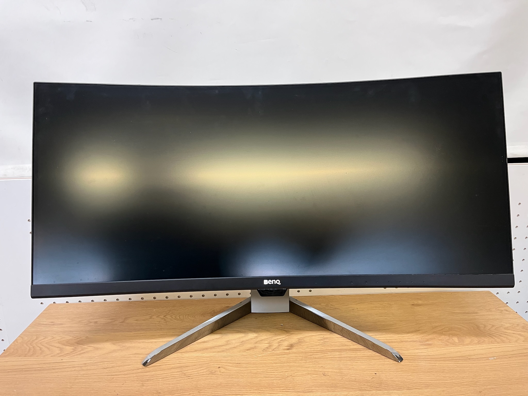 SELT / SOLD Benq bogadreginn leikjaskjár, 35'', 100hz, 3440x1440p