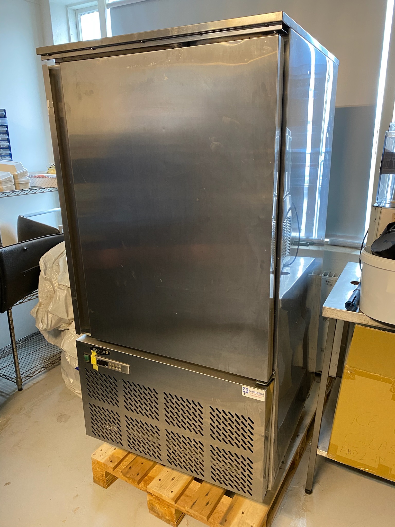 Selt - sold - TEFCOLD BLC10 hraðfrystir (2015)