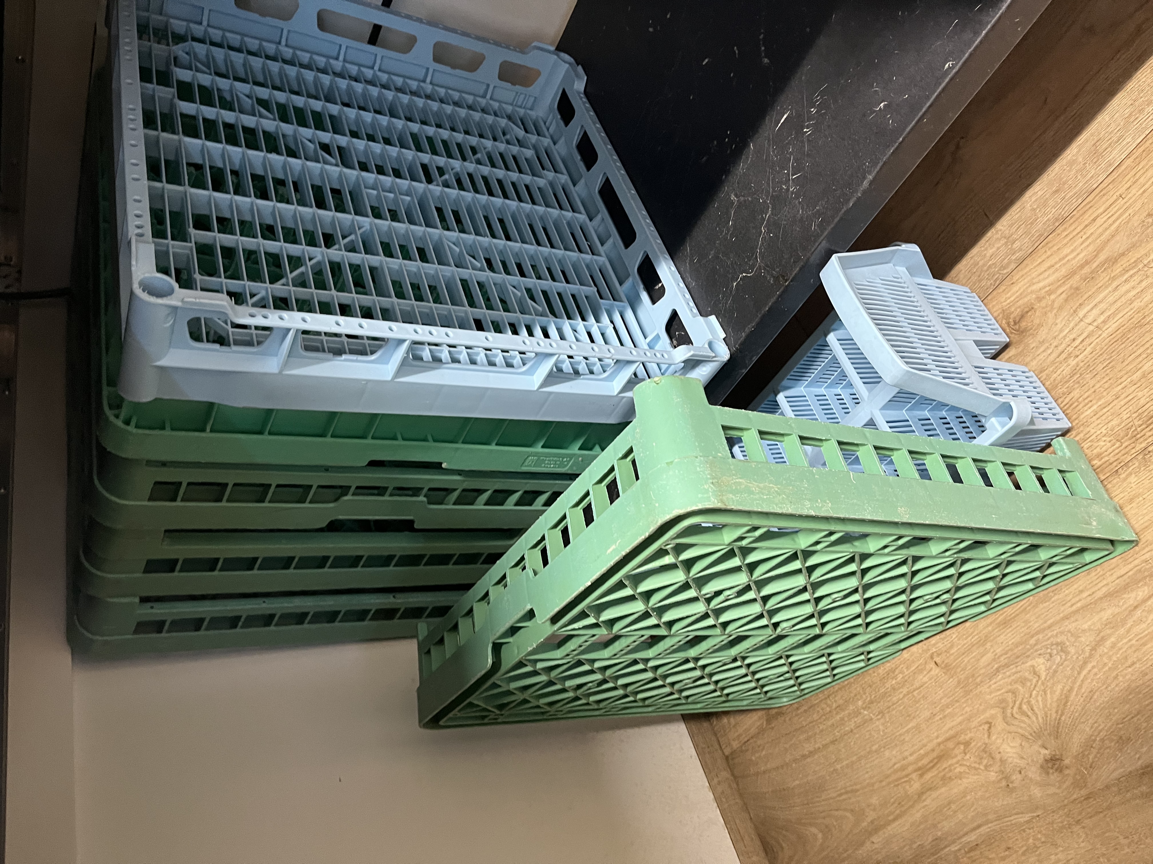 Selt - sold Uppþvottagrindur - plastgrindur 7