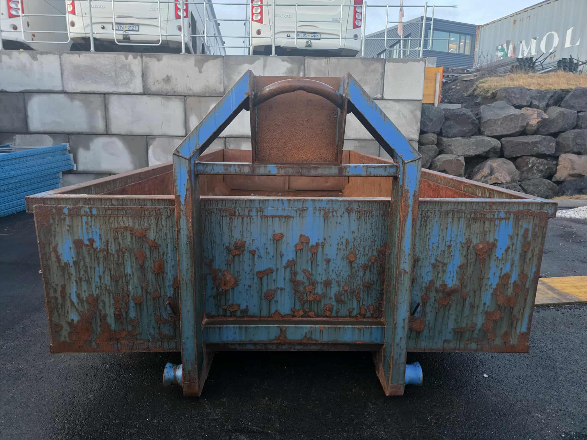 SELT / SOLD - Krókheysisgámur 2