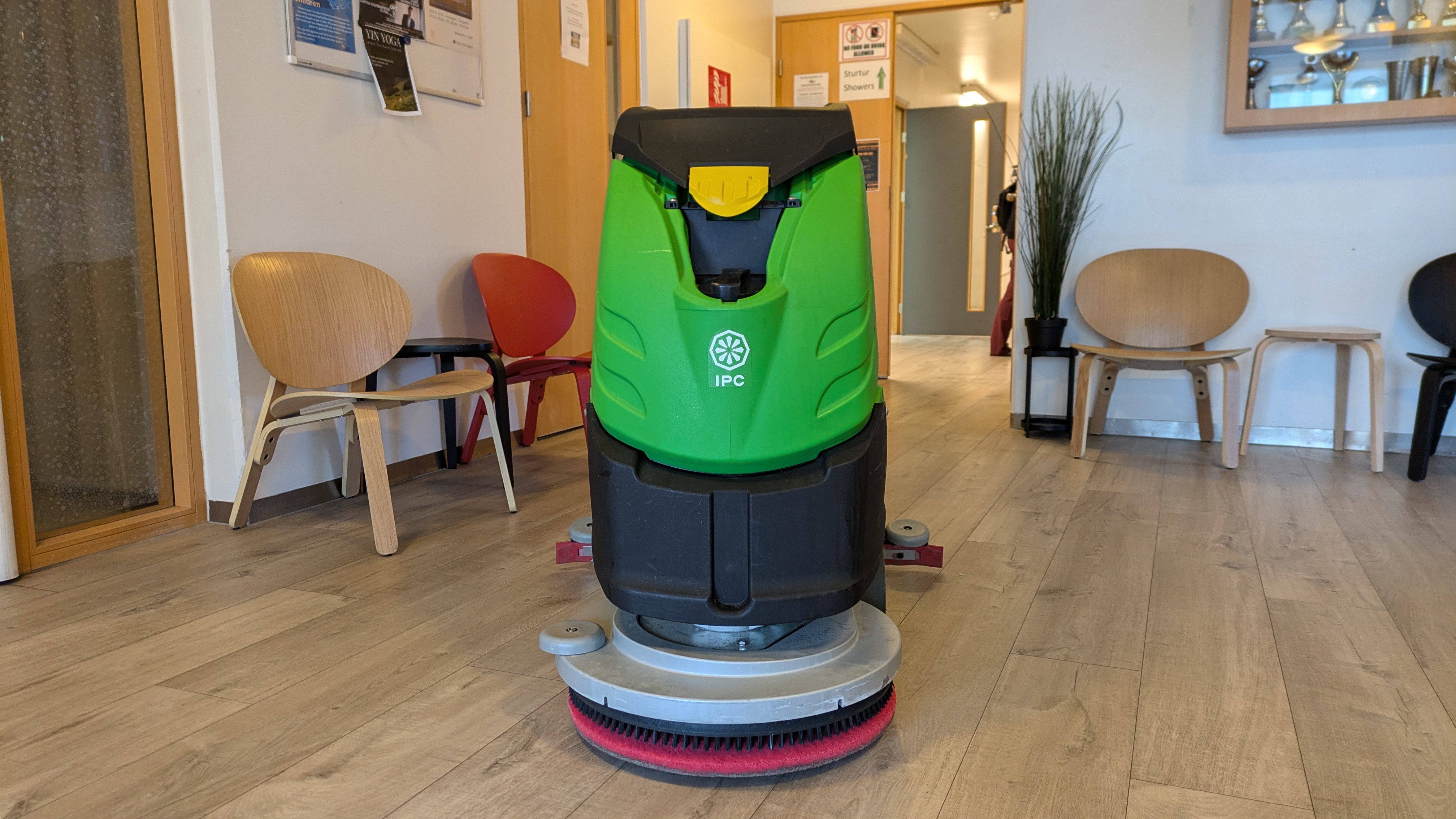 SELT / SOLD IPC skúringavél, 2020 árg. 3