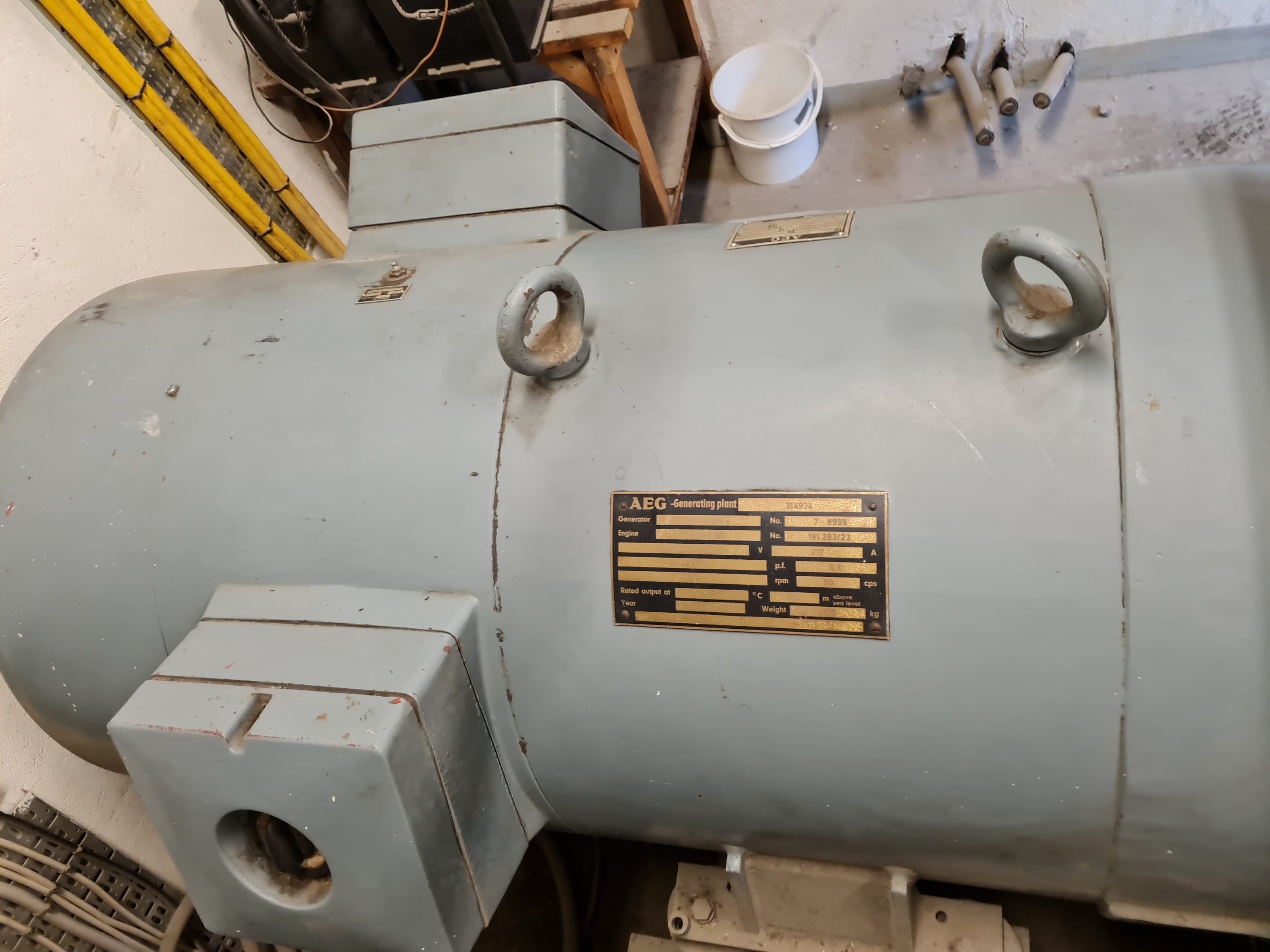 Selt - Vönduð rafstöð - ljósavél - 150 kVA eða 120 KW - staðsett í 101 3
