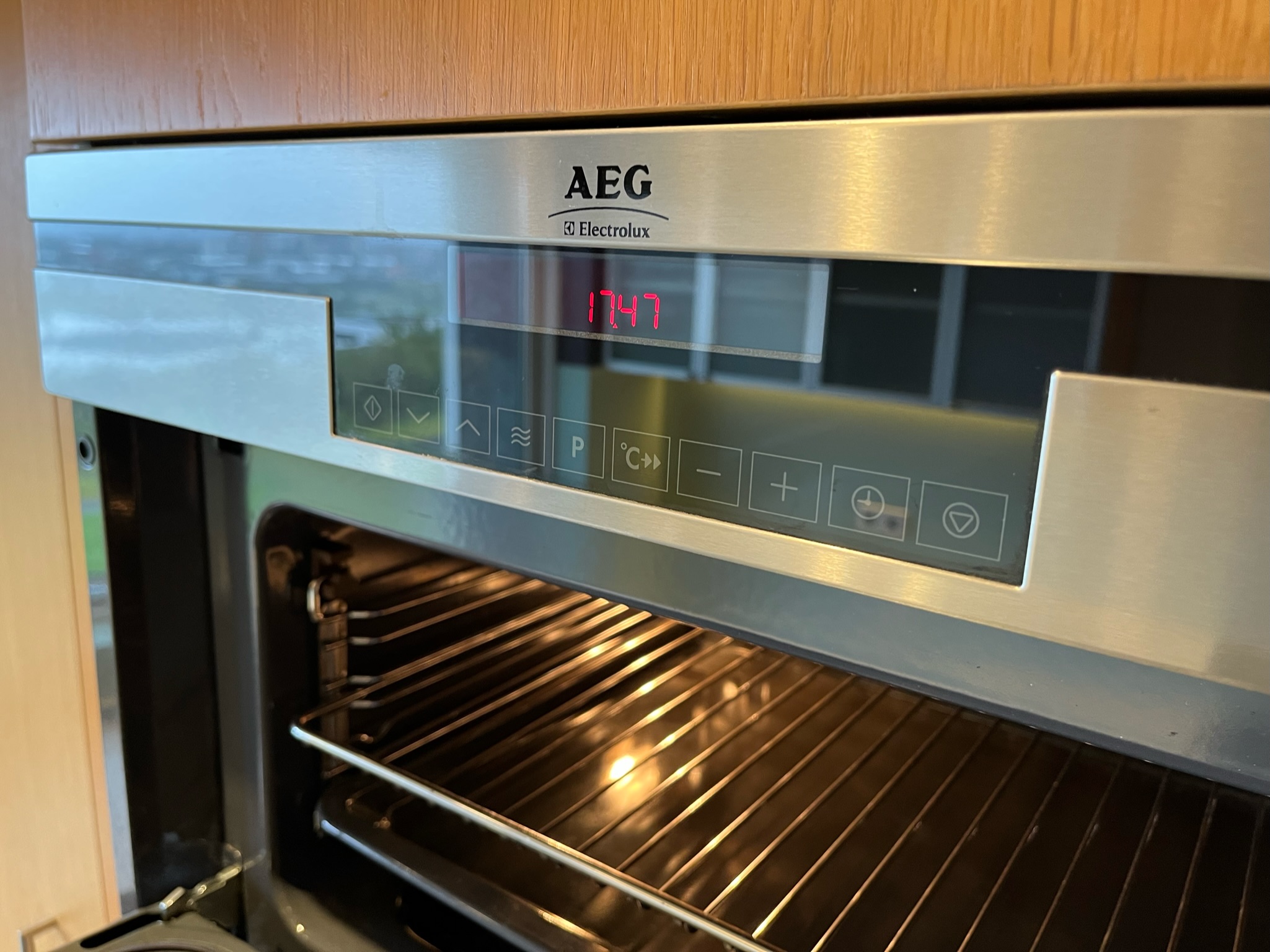 Selt - sold AEG örbylgju og blástursofn - flottur gripur 2