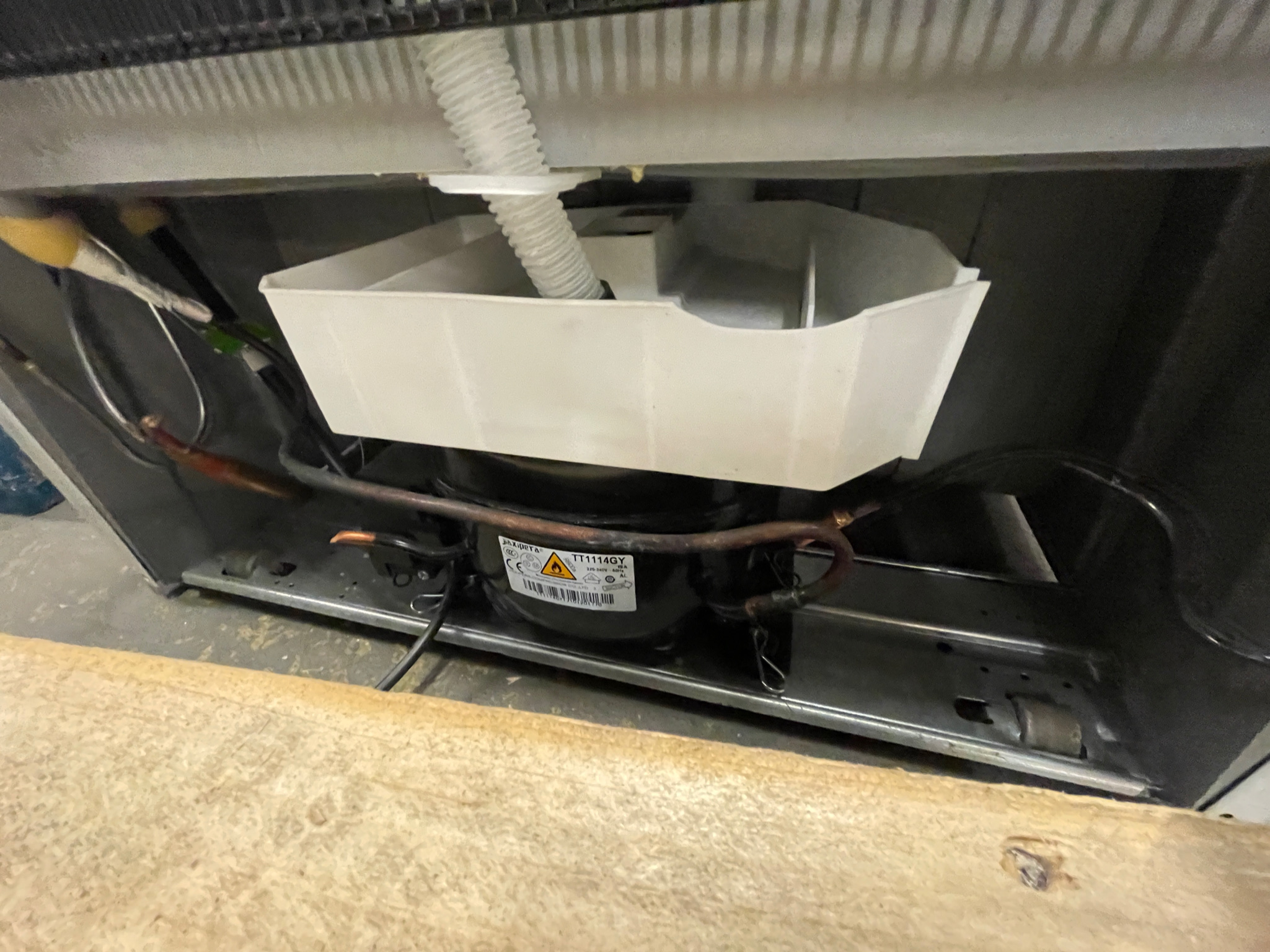Selt - Whirlpool Indesit frystir 8