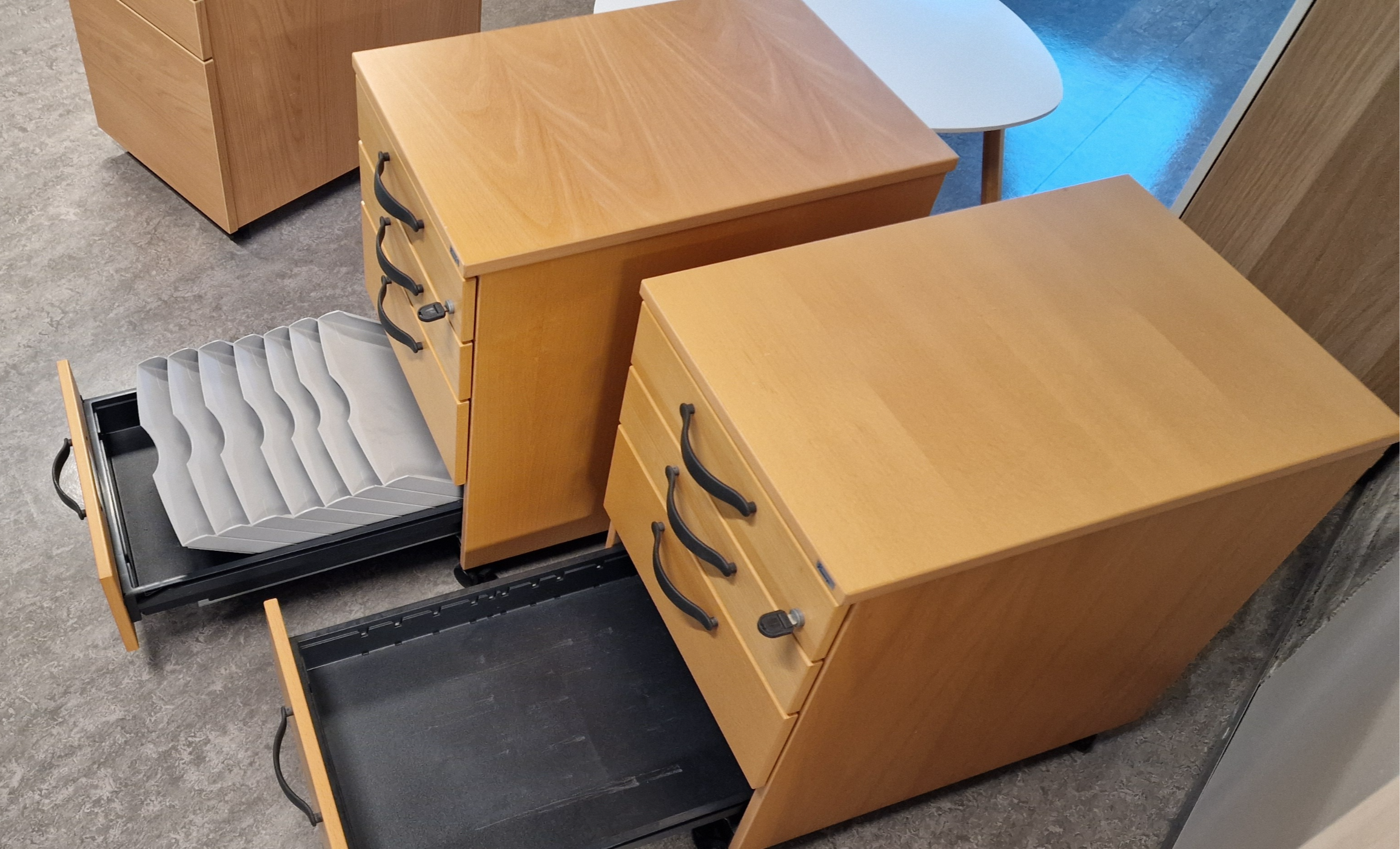 SELT / SOLD Skúffuskápur frá Pennanum 4