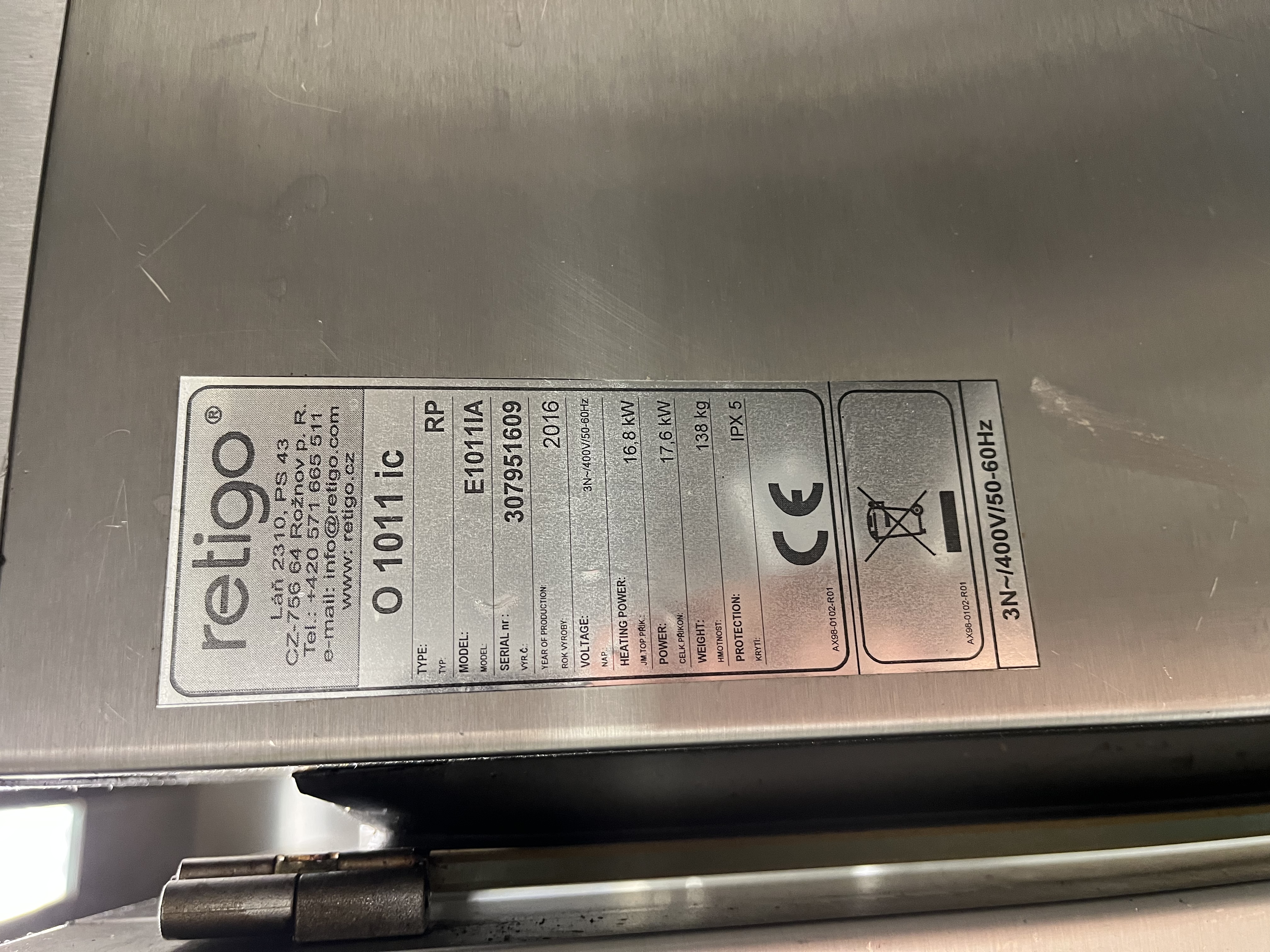 SELT / SOLD - Retigo ofn og undirborð 3