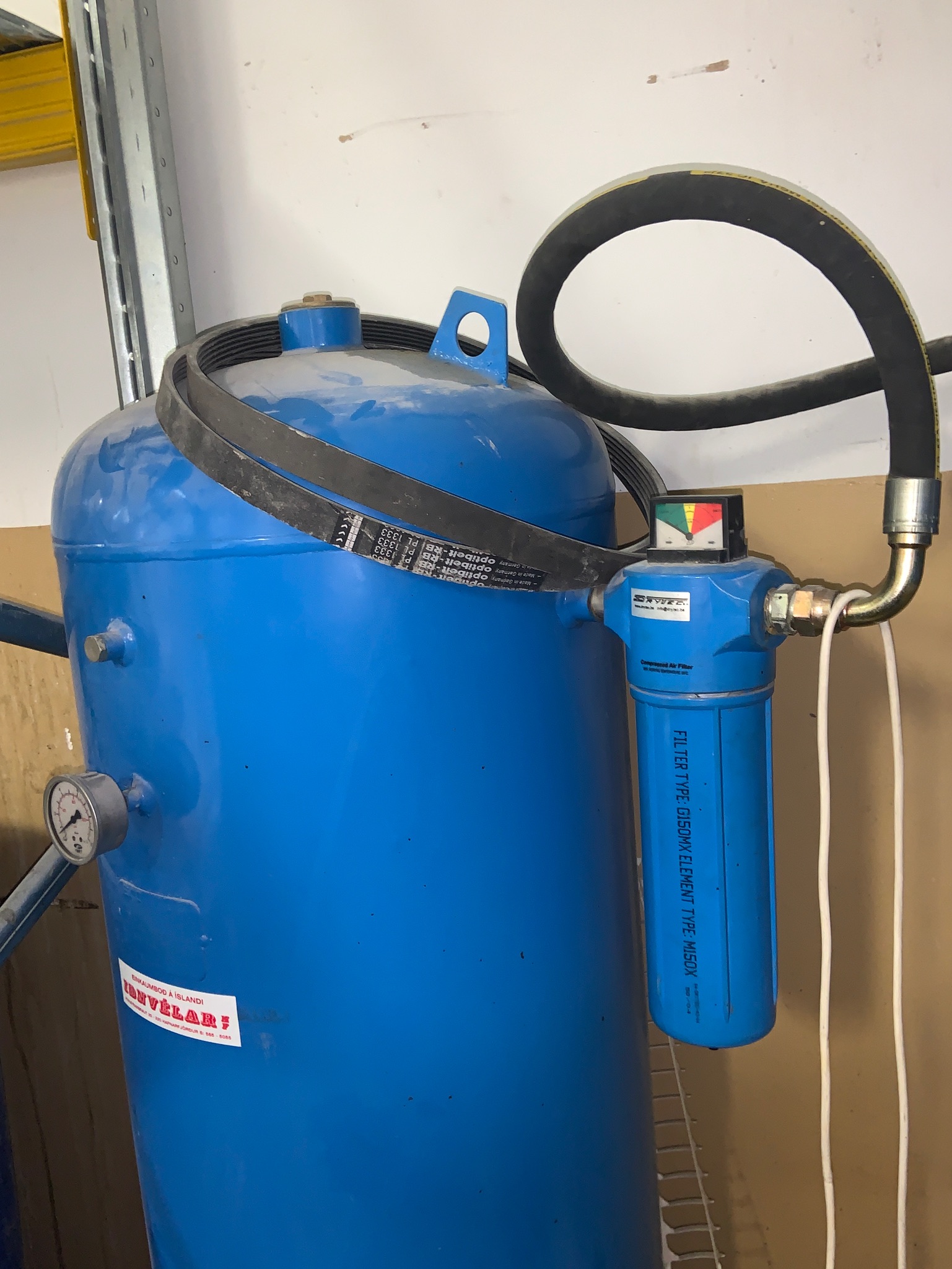 Selt/endurnýtt-CULLAIR BDS 11 kw loftpressa 12