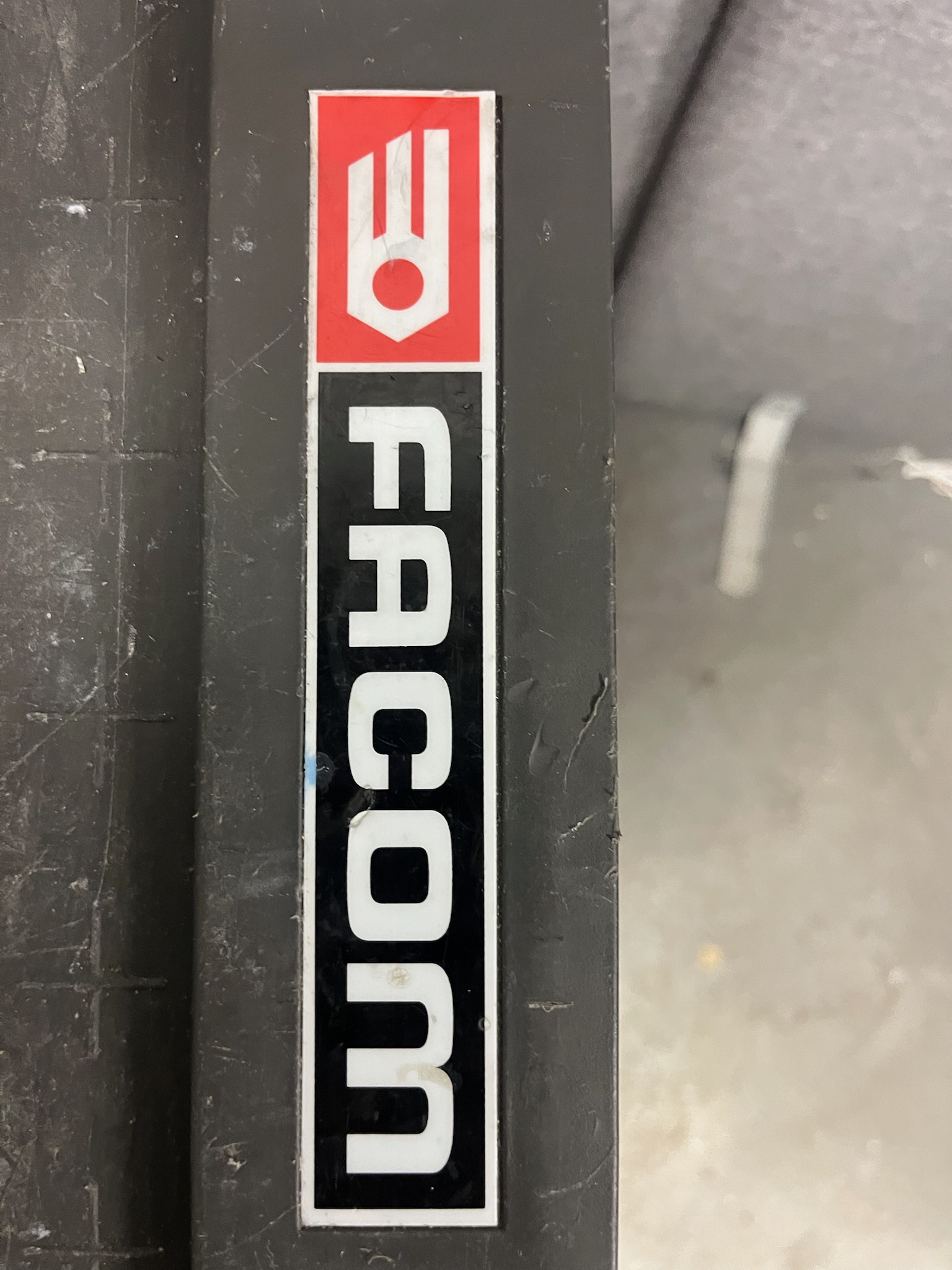 SELT / SOLD Facom Jet XL verkfæraskápur frá Ísól, 4+1+1 skúffur - nr.4 9