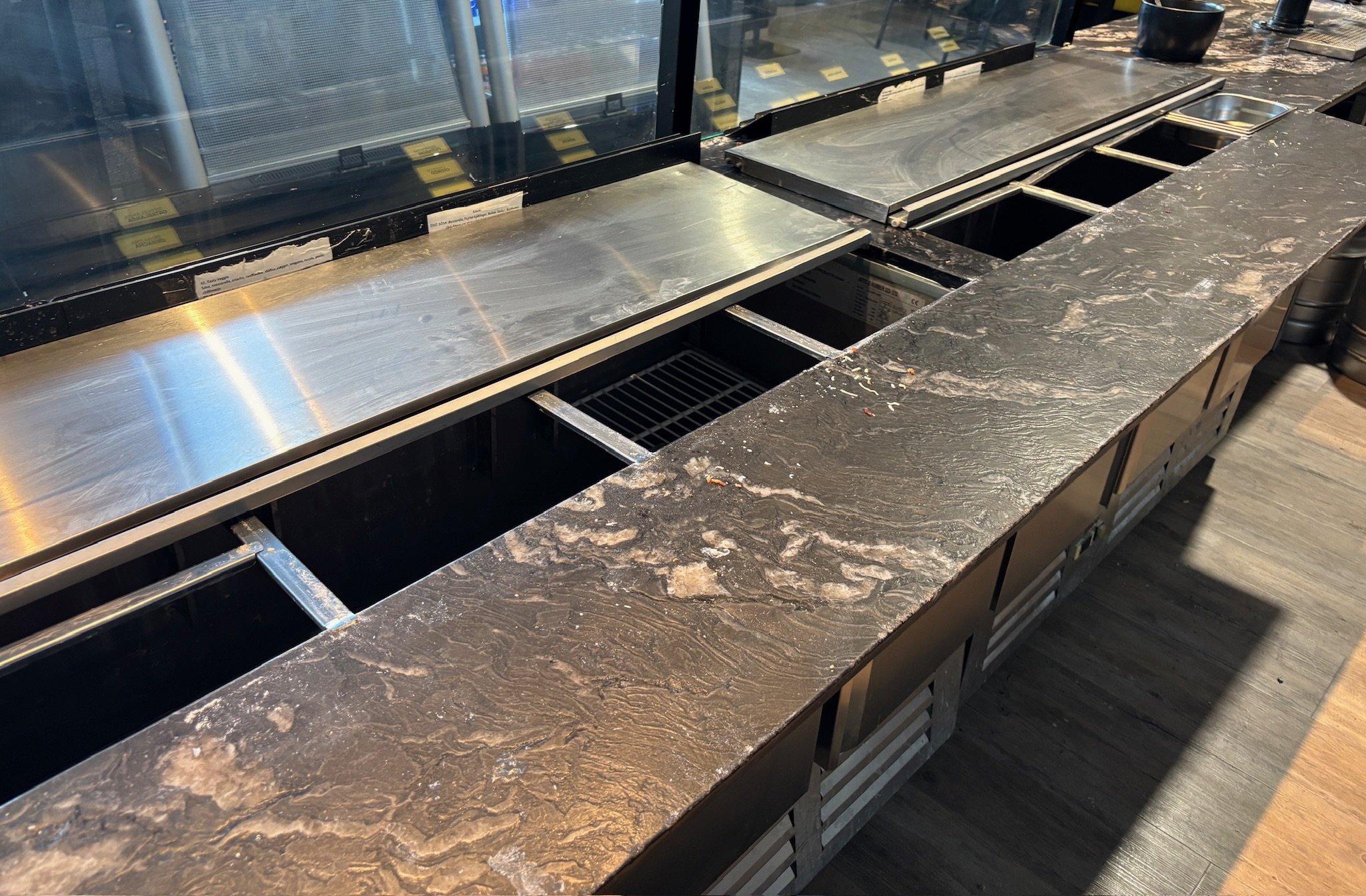 SELT / SOLD Samlokuborð Prep Counter kæliborð frá Saro, L180 x D70 x H85