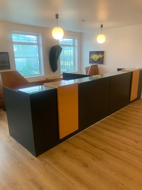Selt - Flott móttökuborð 4.5 m. 2