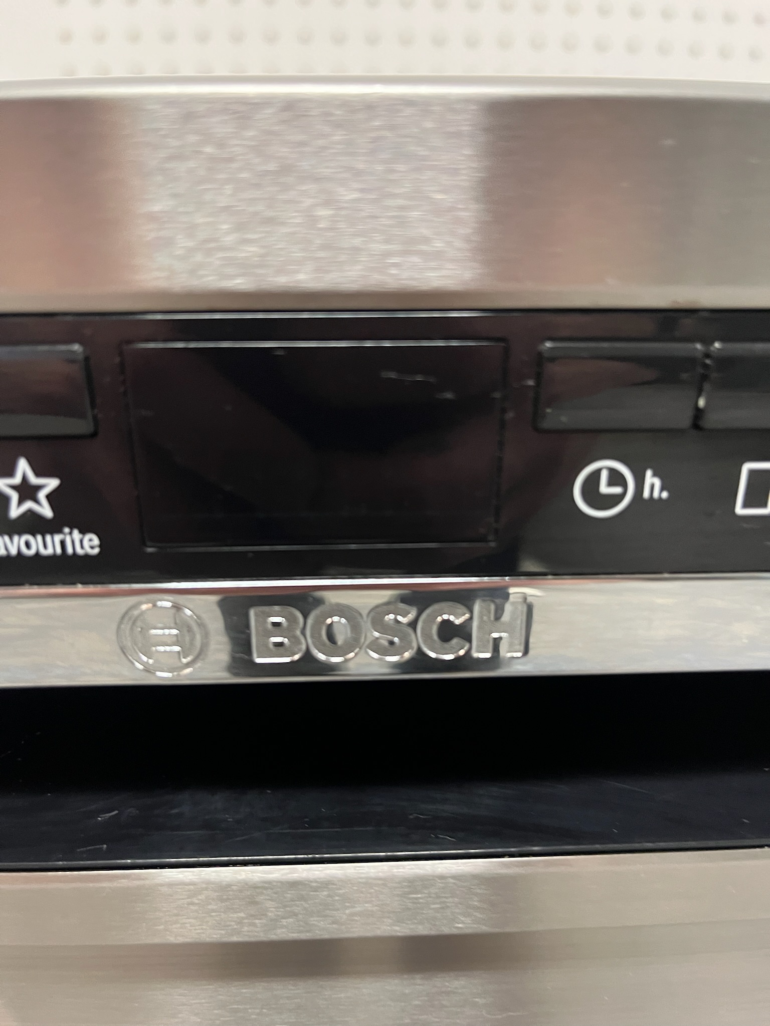 SELT / SOLD Bosch uppþvottavél, 45sm. 4